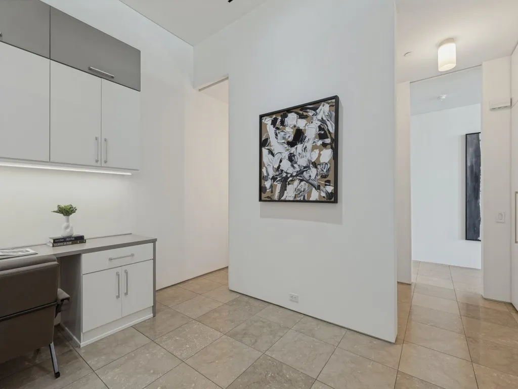 Condominium For Sale in Dallas County , 1717 Arts Plaza 1804, Dallas, Texas 75201, 2 Bedroom, 2 Bathroom, 2 Garage spaces, 1,636 Sqft, built in 2005, mls#21396077, Real Estate Agent in Dallas, Homes For Sale in Dallas county, Homes For Sale in Dallas, Realtor in Dallas Texas, Real Estate Brokerage Independent Realty Texas, Luminita Cordes Realtor