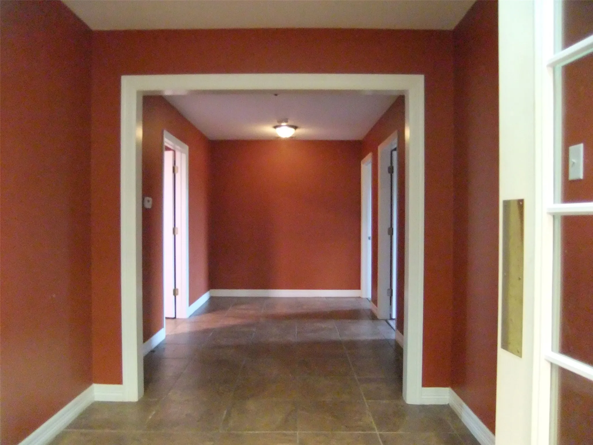 Second apartment wing entrance and hall