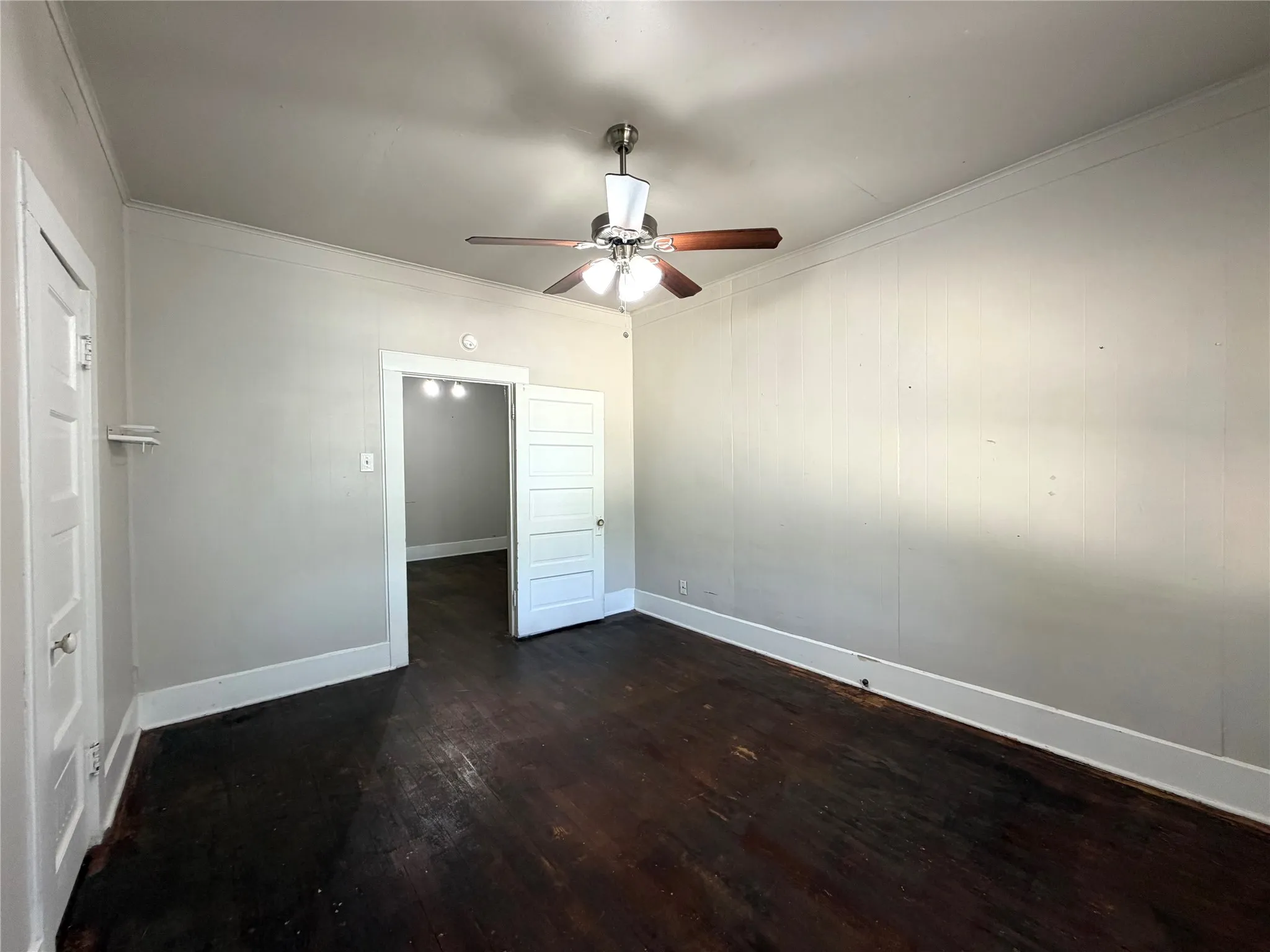 Townhouse For Rent in Denton County , 919 N Austin Street, Denton, Texas 76201, 2 Bedroom, 1 Bathroom, Garage spaces, 1,140 Sqft, built in 1955, mls#21396482, Real Estate Agent in Denton, Homes For Rent in Denton county, Homes For Rent in Denton, Realtor in Denton Texas, Real Estate Brokerage Independent Realty Texas, Luminita Cordes Realtor
