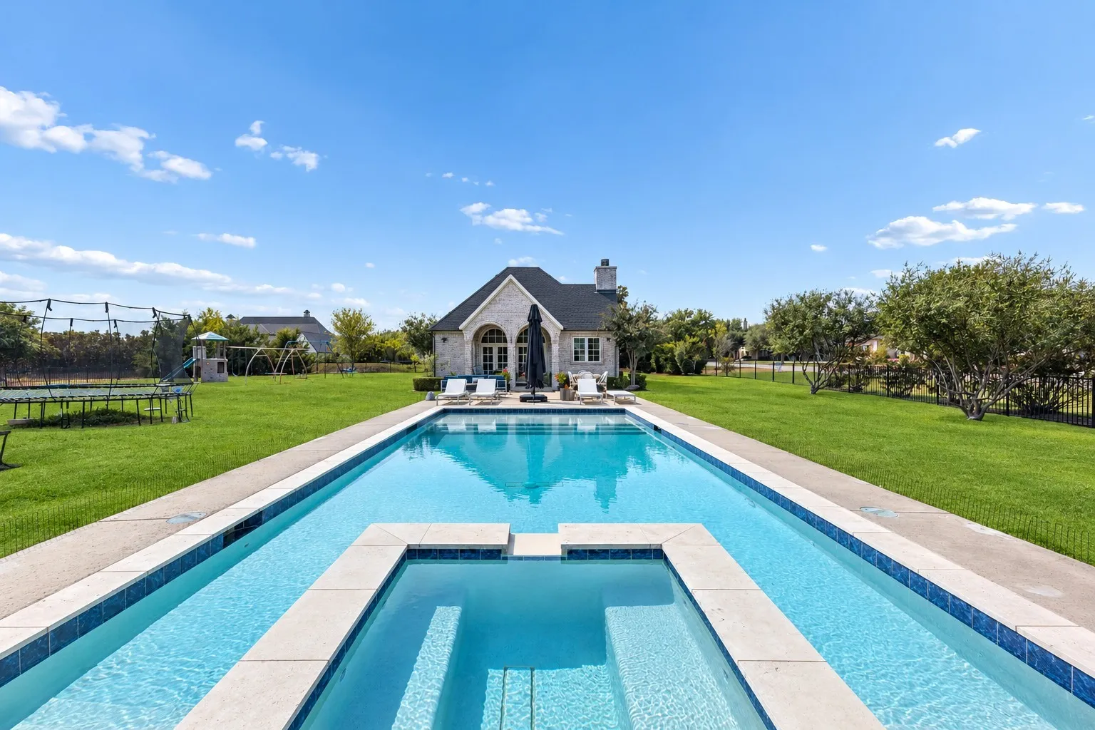Single Family Residence For Sale in Collin County , 917 Tranquility Drive, Fairview, Texas 75069, 7 Bedroom, 8 Bathroom, 4 Garage spaces, 7,294 Sqft, built in 2016, mls#21395840, Real Estate Agent in Fairview, Homes For Sale in Collin county, Homes For Sale in Fairview, Realtor in Fairview Texas, Real Estate Brokerage Independent Realty Texas, Luminita Cordes Realtor