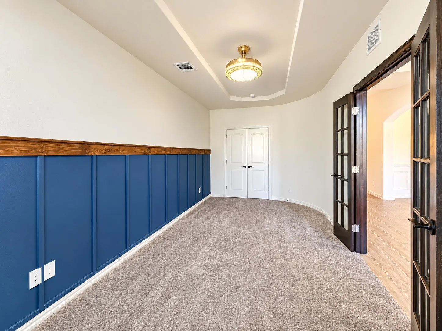 Single Family Residence For Sale in Denton County , 7720 Falcon Ridge Road, Denton, Texas 76208, 5 Bedroom, 4 Bathroom, 2 Garage spaces, 3,830 Sqft, built in 2020, mls#21396492, Real Estate Agent in Denton, Homes For Sale in Denton county, Homes For Sale in Denton, Realtor in Denton Texas, Real Estate Brokerage Independent Realty Texas, Luminita Cordes Realtor