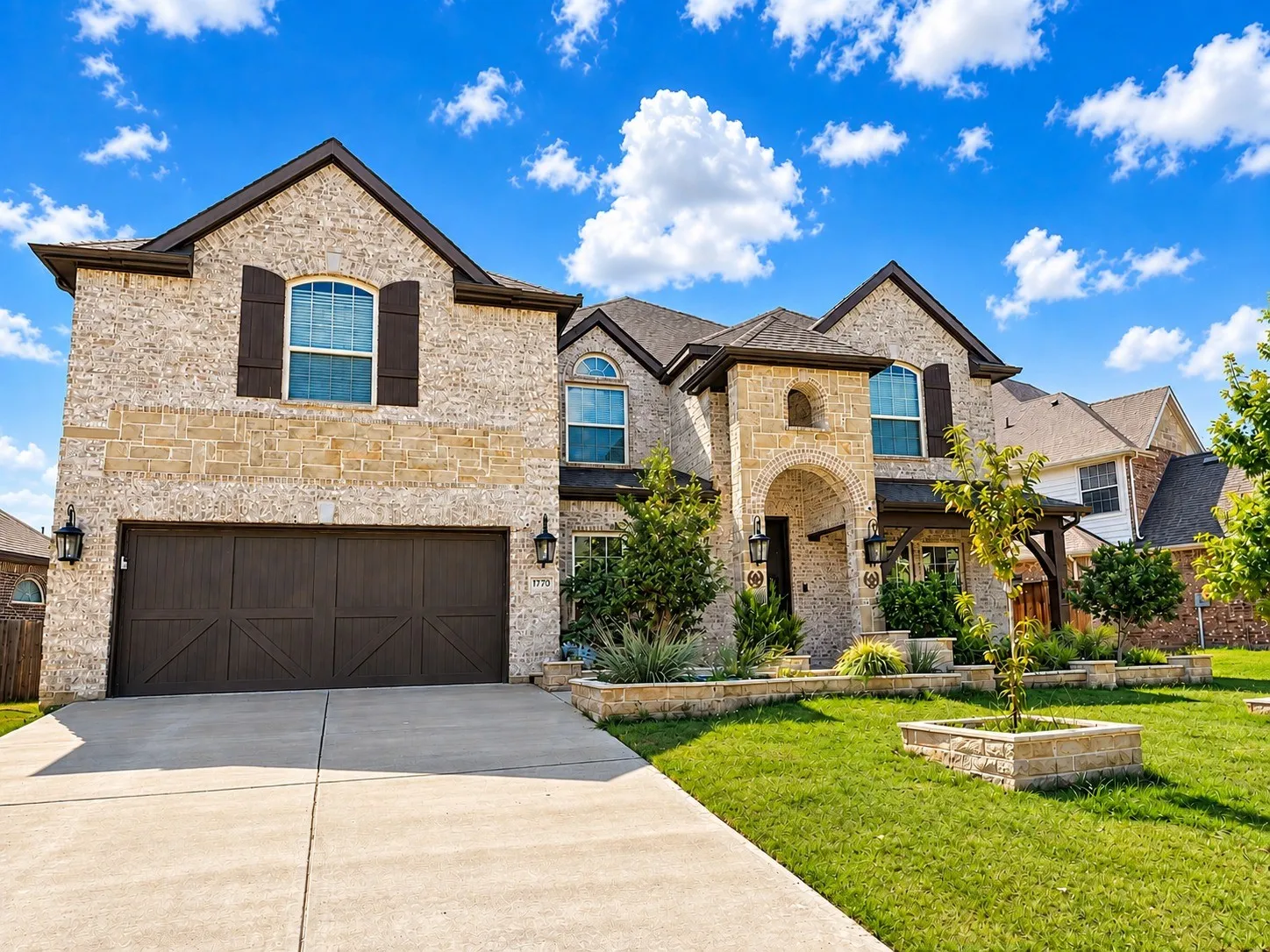 Single Family Residence For Sale in Denton County , 7720 Falcon Ridge Road, Denton, Texas 76208, 5 Bedroom, 4 Bathroom, 2 Garage spaces, 3,830 Sqft, built in 2020, mls#21396492, Real Estate Agent in Denton, Homes For Sale in Denton county, Homes For Sale in Denton, Realtor in Denton Texas, Real Estate Brokerage Independent Realty Texas, Luminita Cordes Realtor