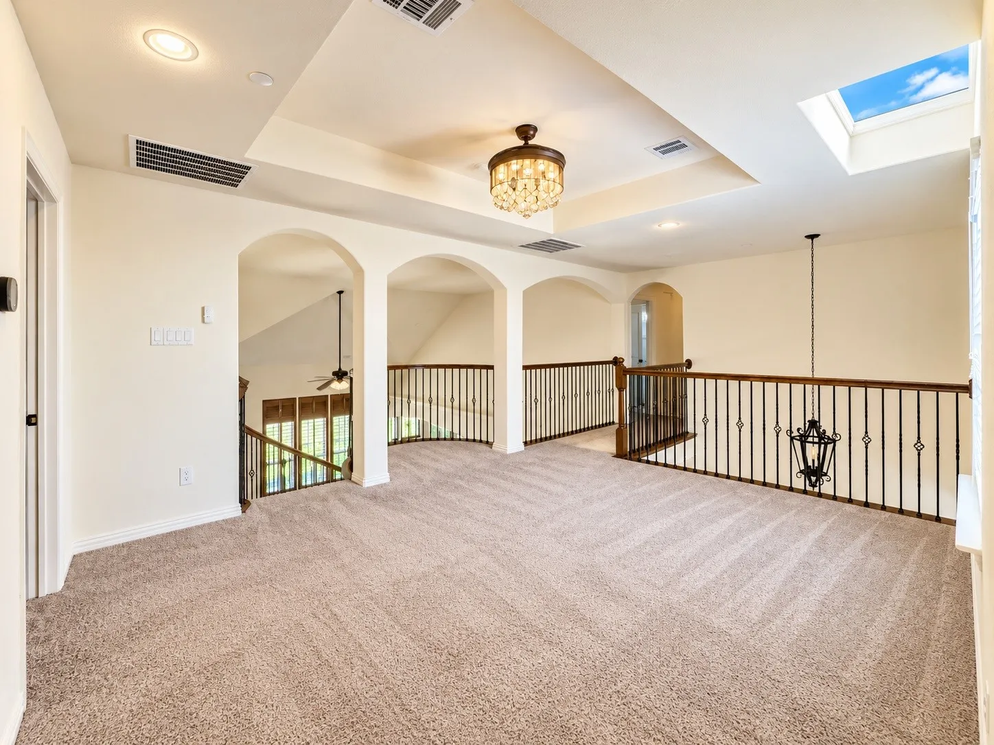 Single Family Residence For Sale in Denton County , 7720 Falcon Ridge Road, Denton, Texas 76208, 5 Bedroom, 4 Bathroom, 2 Garage spaces, 3,830 Sqft, built in 2020, mls#21396492, Real Estate Agent in Denton, Homes For Sale in Denton county, Homes For Sale in Denton, Realtor in Denton Texas, Real Estate Brokerage Independent Realty Texas, Luminita Cordes Realtor