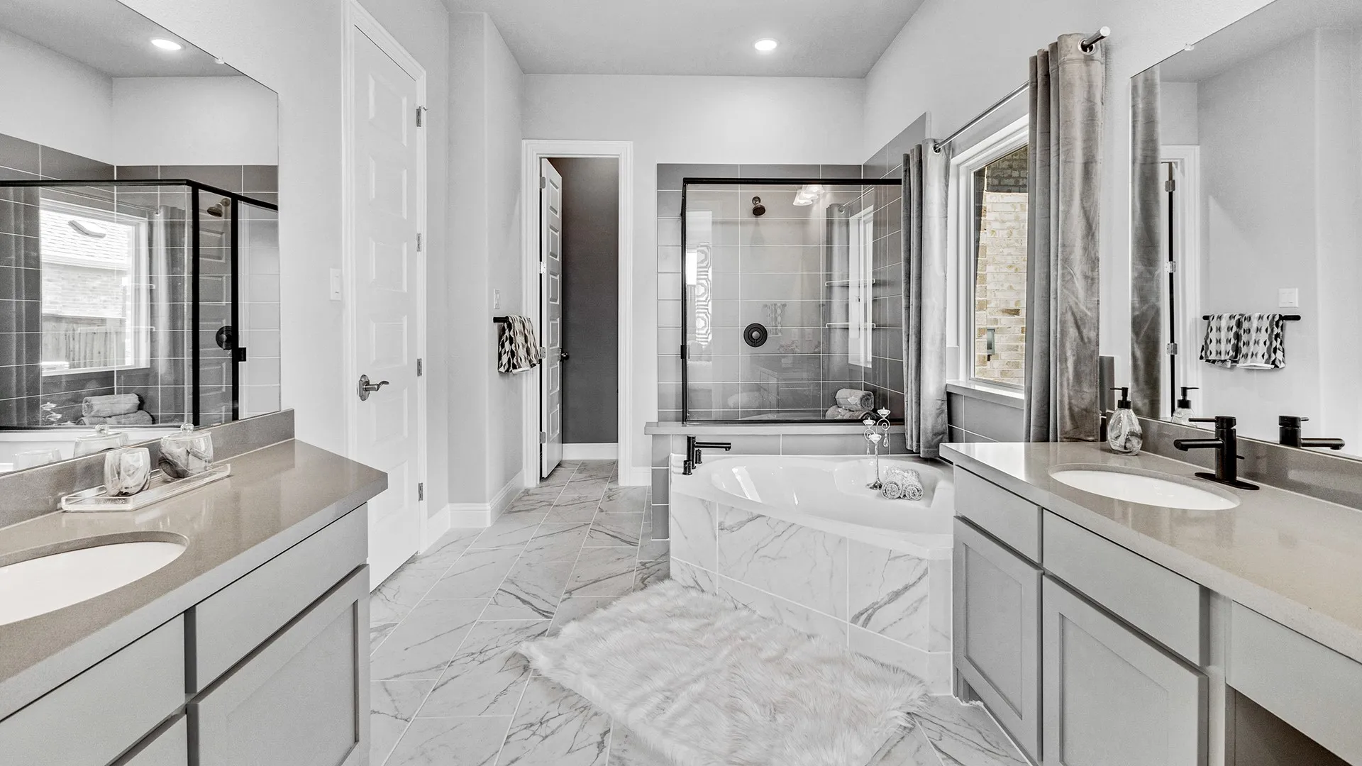 Model home photos of similar floorplans, not pictures of actual home.
