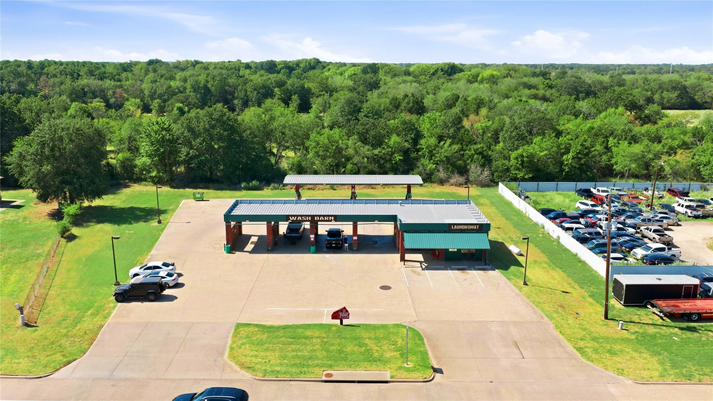 Business For Sale in Henderson County , 311 Us-175, Eustace, Texas 75124, 0, 0, Garage spaces, 0 Sqft, built in 2001, mls#21395089, Real Estate Agent in Eustace, Homes For Sale in Henderson county, Homes For Sale in Eustace, Realtor in Eustace Texas, Real Estate Brokerage Independent Realty Texas, Luminita Cordes Realtor