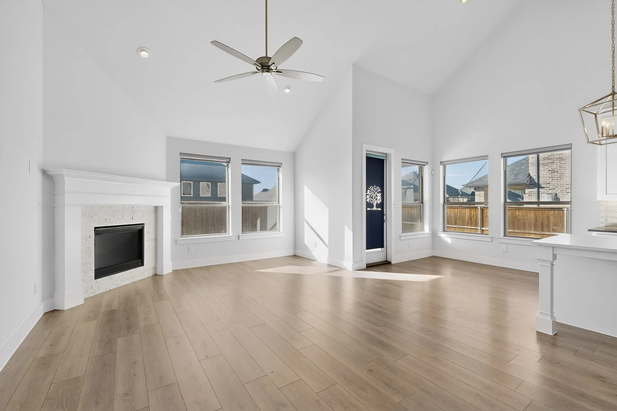Single Family Residence For Rent in Denton County , 769 Meandering Lane, Frisco, Texas 75033, 5 Bedroom, 4 Bathroom, 2 Garage spaces, 3,286 Sqft, built in 2020, mls#21390870, Real Estate Agent in Frisco, Homes For Rent in Denton county, Homes For Rent in Frisco, Realtor in Frisco Texas, Real Estate Brokerage Independent Realty Texas, Luminita Cordes Realtor