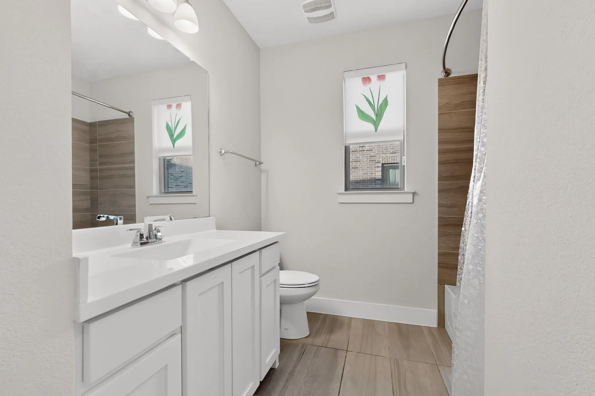 Guest Bathroom - 2 - Downstairs