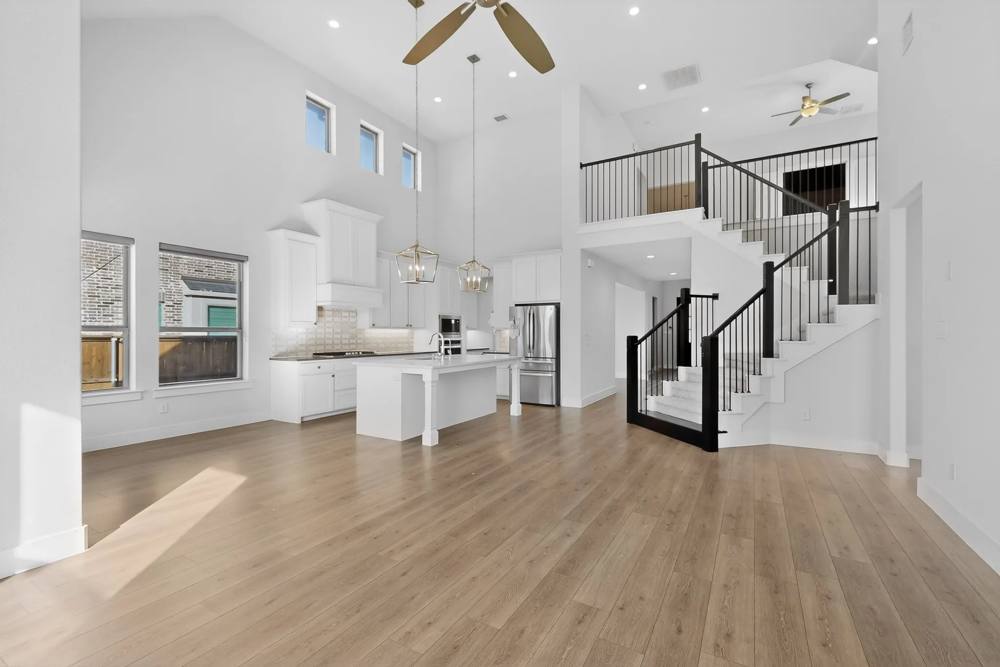 Single Family Residence For Rent in Denton County , 769 Meandering Lane, Frisco, Texas 75033, 5 Bedroom, 4 Bathroom, 2 Garage spaces, 3,286 Sqft, built in 2020, mls#21390870, Real Estate Agent in Frisco, Homes For Rent in Denton county, Homes For Rent in Frisco, Realtor in Frisco Texas, Real Estate Brokerage Independent Realty Texas, Luminita Cordes Realtor