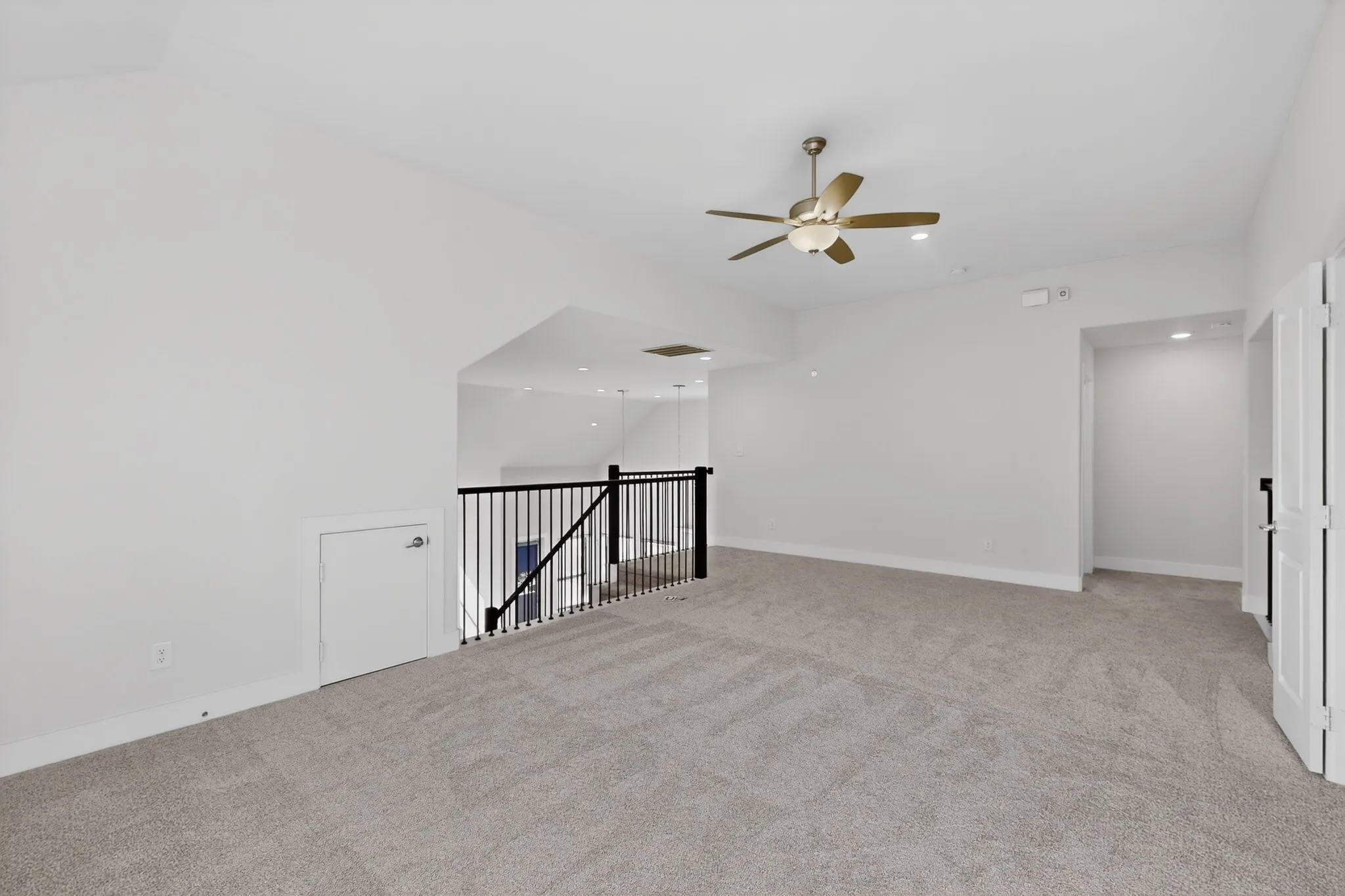 Single Family Residence For Rent in Denton County , 769 Meandering Lane, Frisco, Texas 75033, 5 Bedroom, 4 Bathroom, 2 Garage spaces, 3,286 Sqft, built in 2020, mls#21390870, Real Estate Agent in Frisco, Homes For Rent in Denton county, Homes For Rent in Frisco, Realtor in Frisco Texas, Real Estate Brokerage Independent Realty Texas, Luminita Cordes Realtor