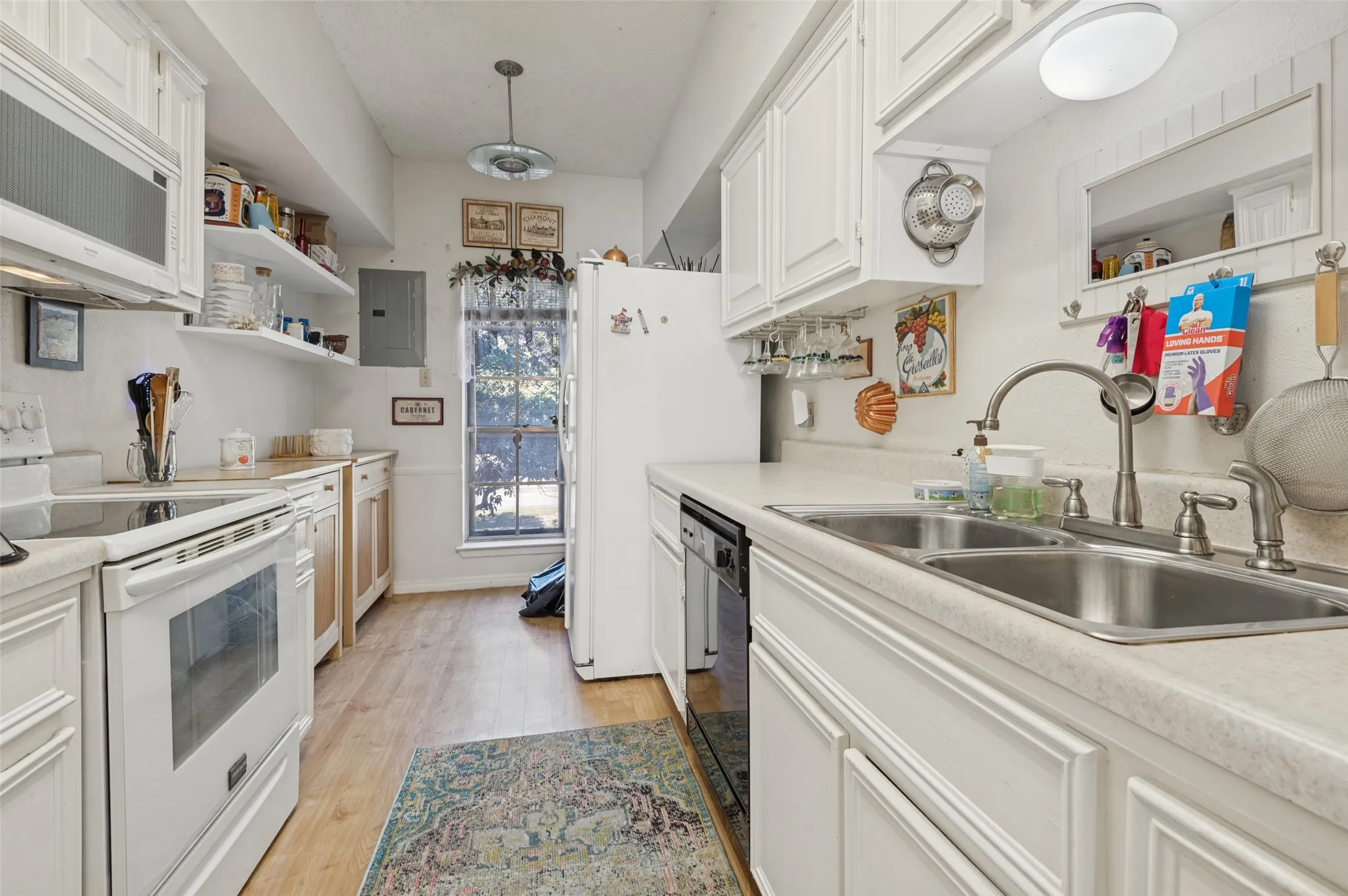 Natural light flowing in the kitchen
