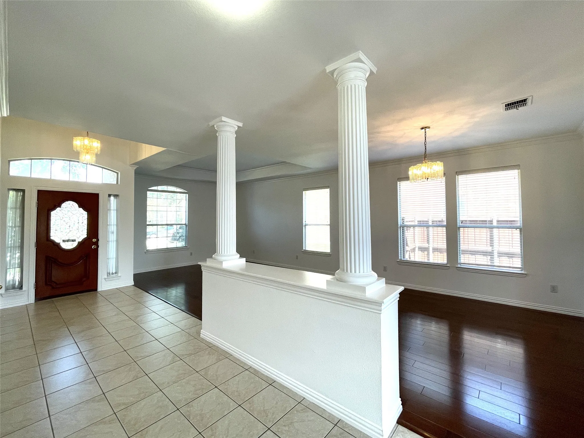 Single Family Residence For Rent in Collin County , 4400 Avebury Drive, Plano, Texas 75024, 4 Bedroom, 2 Bathroom, 2 Garage spaces, 2,415 Sqft, built in 1998, mls#21396496, Real Estate Agent in Plano, Homes For Rent in Collin county, Homes For Rent in Plano, Realtor in Plano Texas, Real Estate Brokerage Independent Realty Texas, Luminita Cordes Realtor