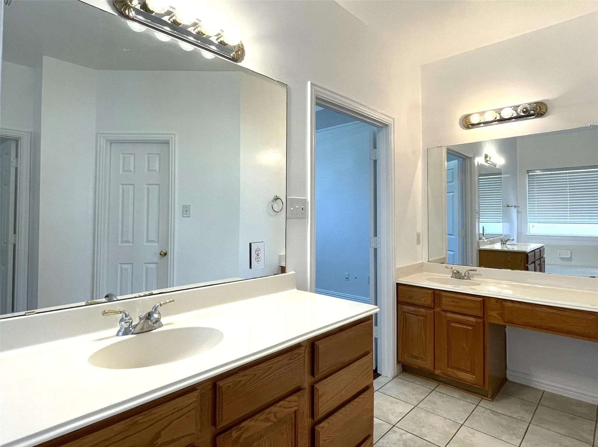 Single Family Residence For Rent in Collin County , 4400 Avebury Drive, Plano, Texas 75024, 4 Bedroom, 2 Bathroom, 2 Garage spaces, 2,415 Sqft, built in 1998, mls#21396496, Real Estate Agent in Plano, Homes For Rent in Collin county, Homes For Rent in Plano, Realtor in Plano Texas, Real Estate Brokerage Independent Realty Texas, Luminita Cordes Realtor