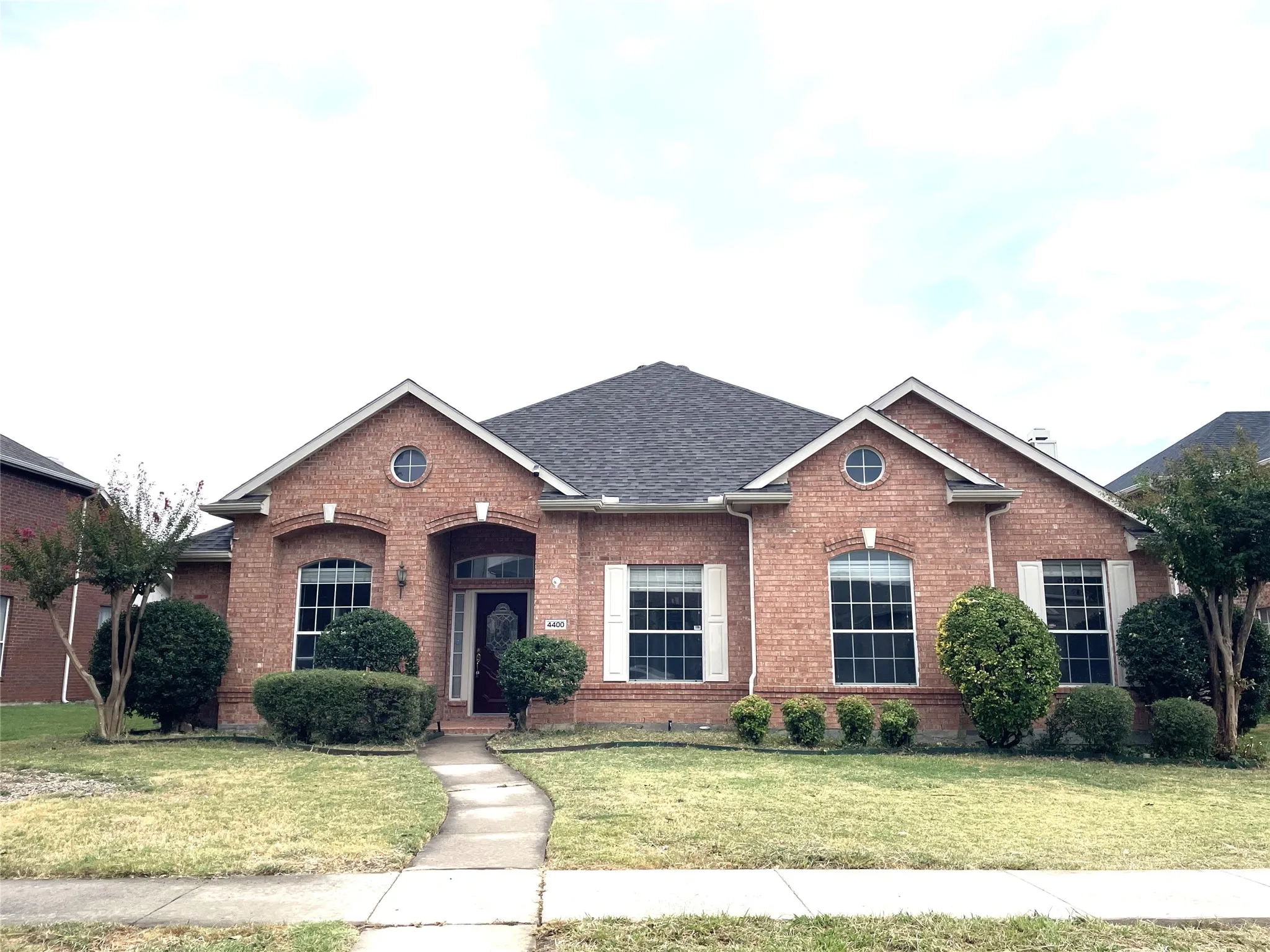 Single Family Residence For Rent in Collin County , 4400 Avebury Drive, Plano, Texas 75024, 4 Bedroom, 2 Bathroom, 2 Garage spaces, 2,415 Sqft, built in 1998, mls#21396496, Real Estate Agent in Plano, Homes For Rent in Collin county, Homes For Rent in Plano, Realtor in Plano Texas, Real Estate Brokerage Independent Realty Texas, Luminita Cordes Realtor