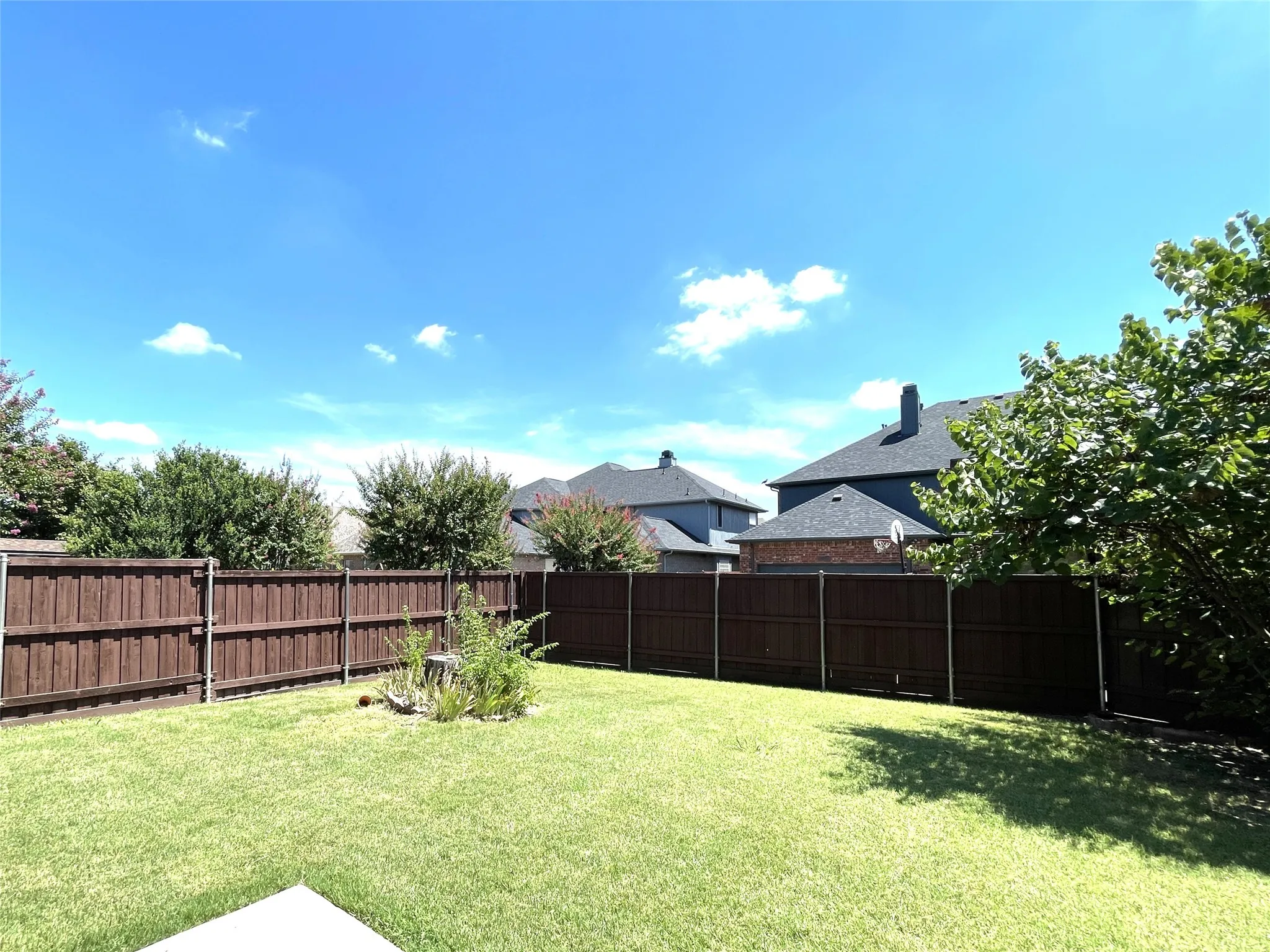 Single Family Residence For Rent in Collin County , 4400 Avebury Drive, Plano, Texas 75024, 4 Bedroom, 2 Bathroom, 2 Garage spaces, 2,415 Sqft, built in 1998, mls#21396496, Real Estate Agent in Plano, Homes For Rent in Collin county, Homes For Rent in Plano, Realtor in Plano Texas, Real Estate Brokerage Independent Realty Texas, Luminita Cordes Realtor