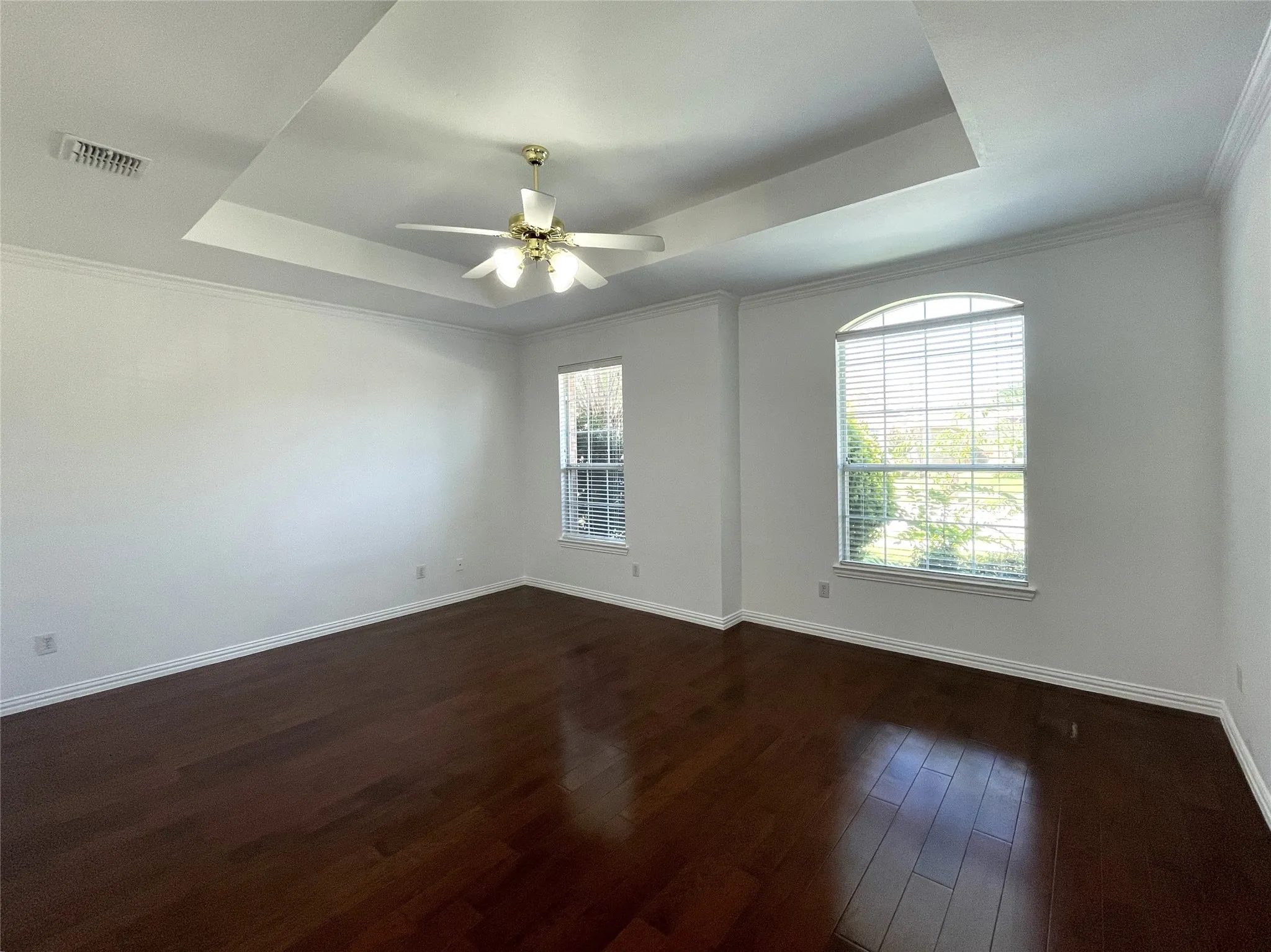 Single Family Residence For Rent in Collin County , 4400 Avebury Drive, Plano, Texas 75024, 4 Bedroom, 2 Bathroom, 2 Garage spaces, 2,415 Sqft, built in 1998, mls#21396496, Real Estate Agent in Plano, Homes For Rent in Collin county, Homes For Rent in Plano, Realtor in Plano Texas, Real Estate Brokerage Independent Realty Texas, Luminita Cordes Realtor