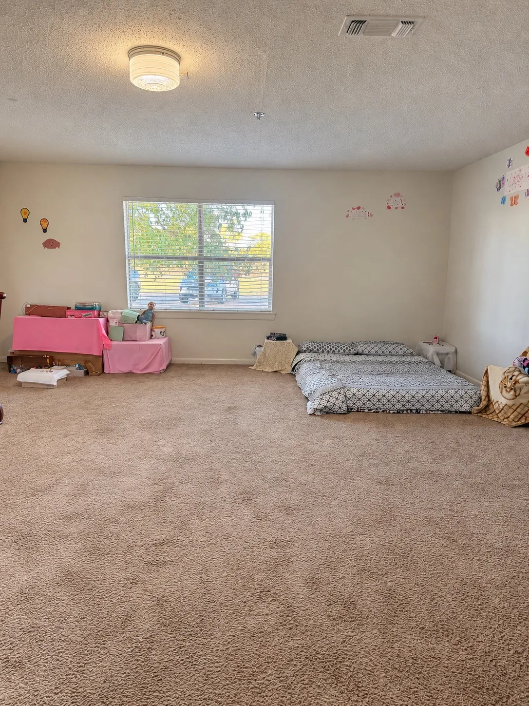 Single Family Residence For Sale in Lamar County , 23339 FARM ROAD 79, Sumner, Texas 75486, 3 Bedroom, 2 Bathroom, Garage spaces, 1,767 Sqft, built in 0, mls#21395282, Real Estate Agent in Sumner, Homes For Sale in Lamar county, Homes For Sale in Sumner, Realtor in Sumner Texas, Real Estate Brokerage Independent Realty Texas, Luminita Cordes Realtor