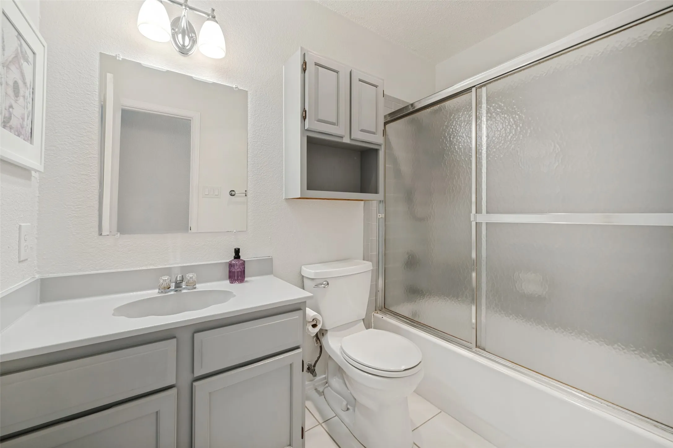 Single Family Residence For Sale in Denton County , 4149 Fryer Street, The Colony, Texas 75056, 3 Bedroom, 2 Bathroom, 2 Garage spaces, 1,570 Sqft, built in 1988, mls#21395810, Real Estate Agent in The Colony, Homes For Sale in Denton county, Homes For Sale in The Colony, Realtor in The Colony Texas, Real Estate Brokerage Independent Realty Texas, Luminita Cordes Realtor