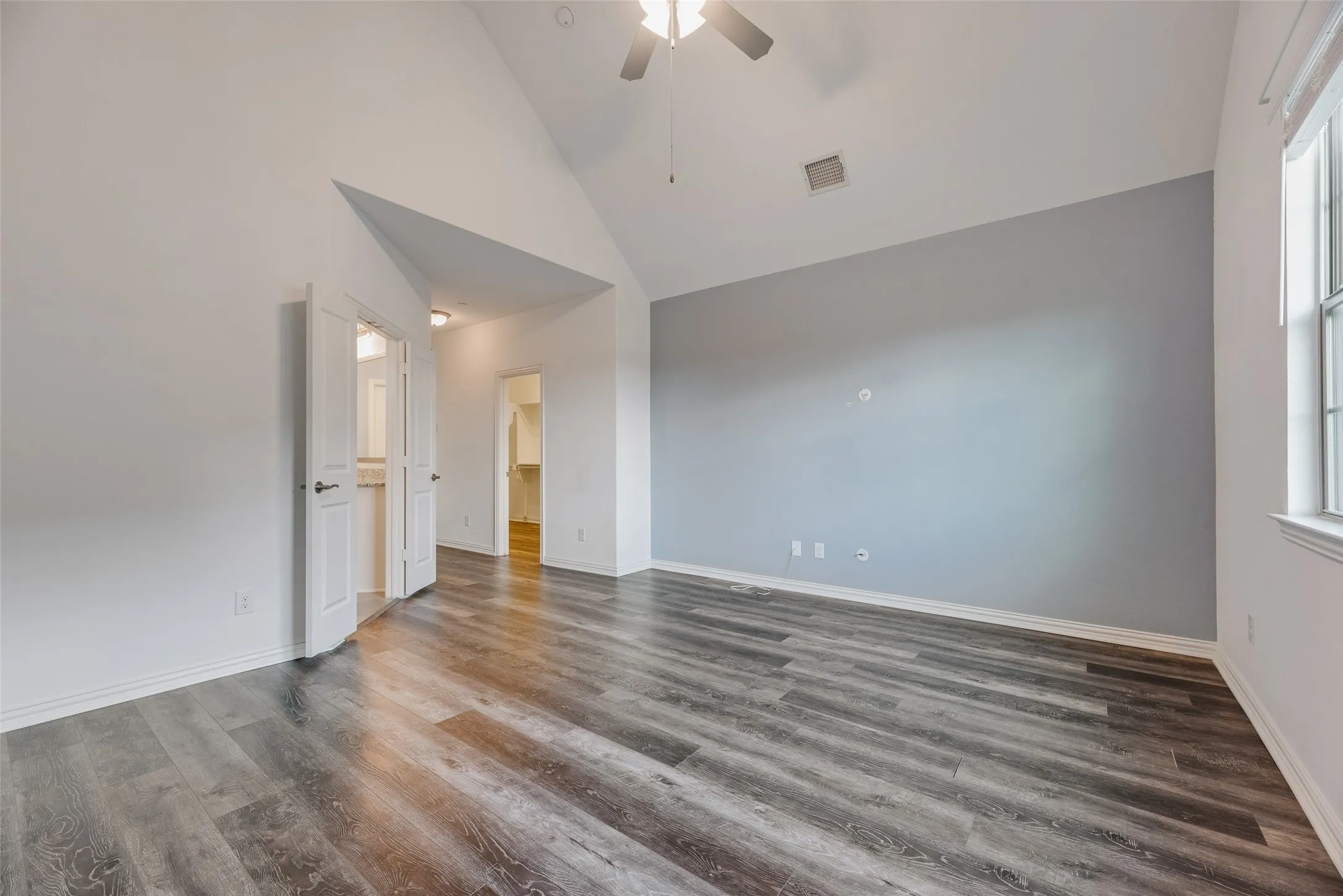 Townhouse For Rent in Denton County , 4670I Rhett Lane I, Carrollton, Texas 75010, 3 Bedroom, 3 Bathroom, 2 Garage spaces, 1,972 Sqft, built in 2016, mls#21396344, Real Estate Agent in Carrollton, Homes For Rent in Denton county, Homes For Rent in Carrollton, Realtor in Carrollton Texas, Real Estate Brokerage Independent Realty Texas, Luminita Cordes Realtor
