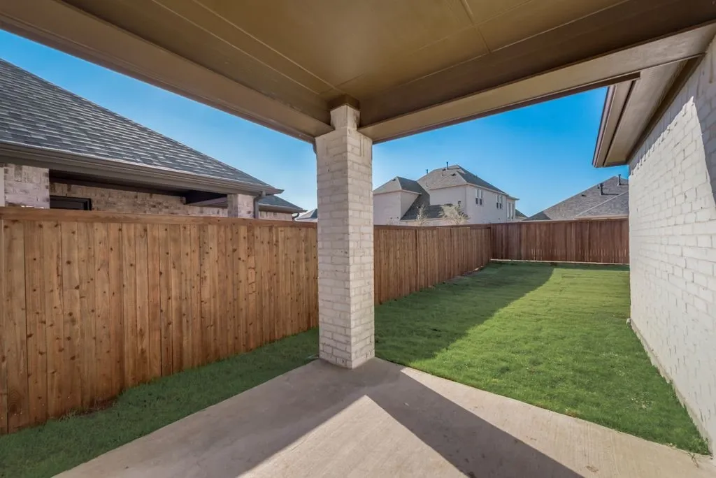 Single Family Residence For Rent in Collin County , 601 Amenduni Lane, Anna, Texas 75409, 4 Bedroom, 2 Bathroom, 2 Garage spaces, 1,945 Sqft, built in 2023, mls#21396448, Real Estate Agent in Anna, Homes For Rent in Collin county, Homes For Rent in Anna, Realtor in Anna Texas, Real Estate Brokerage Independent Realty Texas, Luminita Cordes Realtor