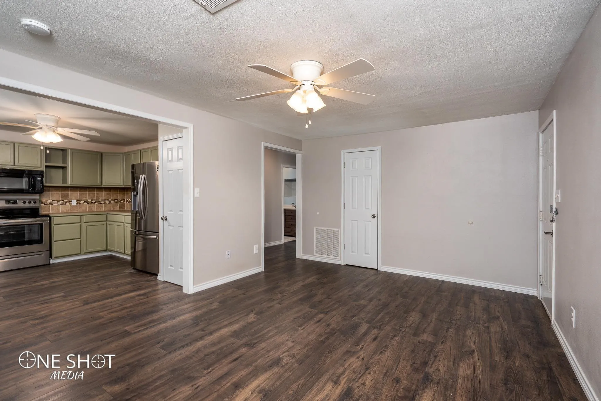 Single Family Residence For Rent in Taylor County , 2133 Ross Avenue, Abilene, Texas 79605, 3 Bedroom, 2 Bathroom, Garage spaces, 1,566 Sqft, built in 1948, mls#21396495, Real Estate Agent in Abilene, Homes For Rent in Taylor county, Homes For Rent in Abilene, Realtor in Abilene Texas, Real Estate Brokerage Independent Realty Texas, Luminita Cordes Realtor