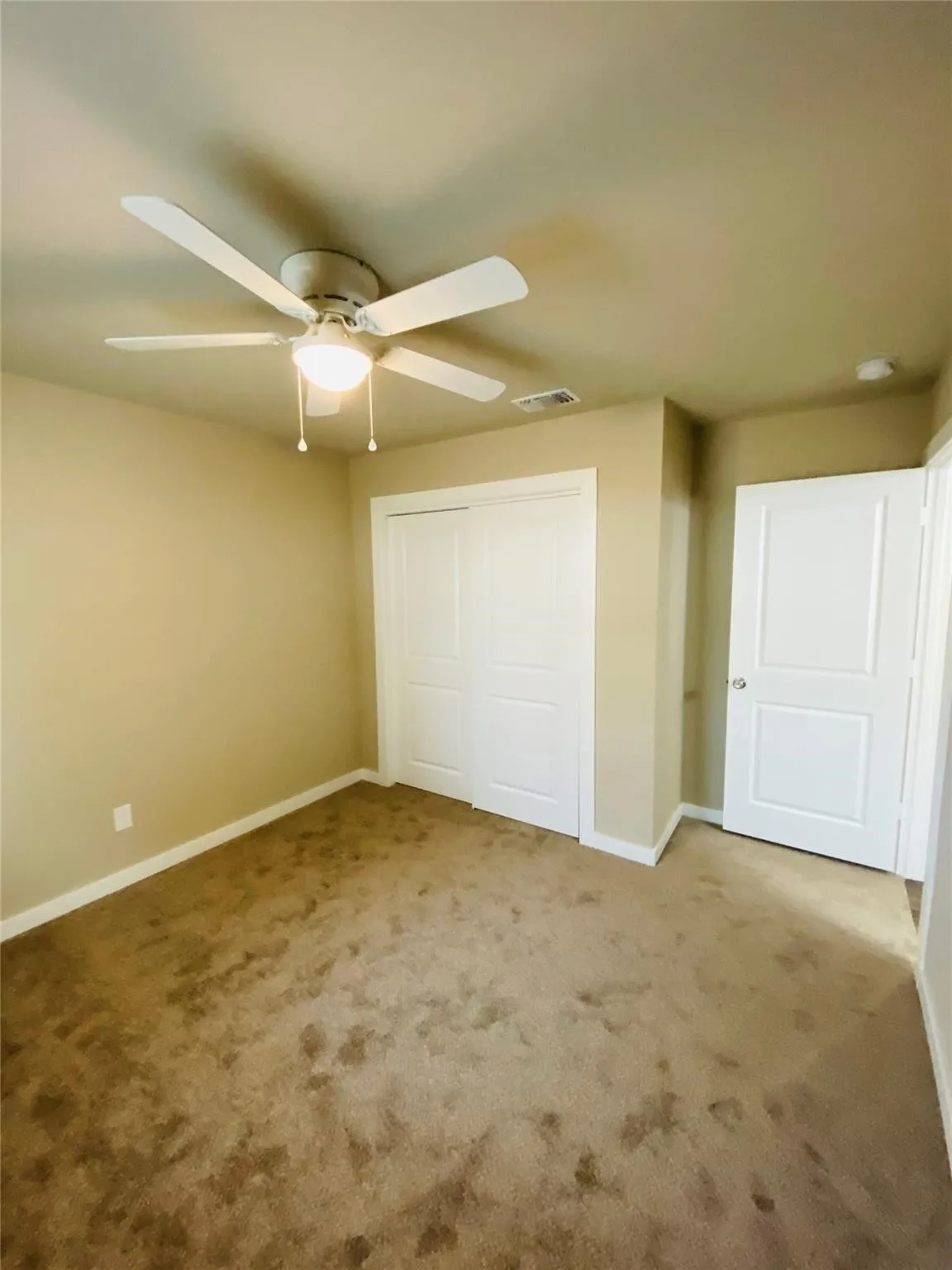 Single Family Residence For Rent in Grayson County , 307 N Colbert Avenue, Sherman, Texas 75090, 3 Bedroom, 2 Bathroom, Garage spaces, 1,230 Sqft, built in 2020, mls#21396510, Real Estate Agent in Sherman, Homes For Rent in Grayson county, Homes For Rent in Sherman, Realtor in Sherman Texas, Real Estate Brokerage Independent Realty Texas, Luminita Cordes Realtor