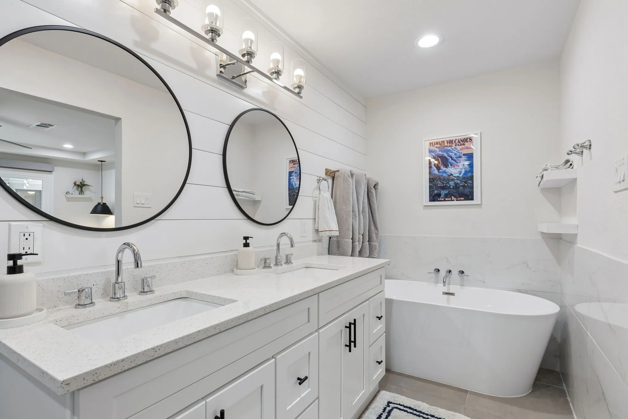 Single Family Residence For Sale in Dallas County , 7210 Bluefield Drive, Dallas, Texas 75248, 4 Bedroom, 3 Bathroom, 2 Garage spaces, 2,421 Sqft, built in 1973, mls#21380631, Real Estate Agent in Dallas, Homes For Sale in Dallas county, Homes For Sale in Dallas, Realtor in Dallas Texas, Real Estate Brokerage Independent Realty Texas, Luminita Cordes Realtor