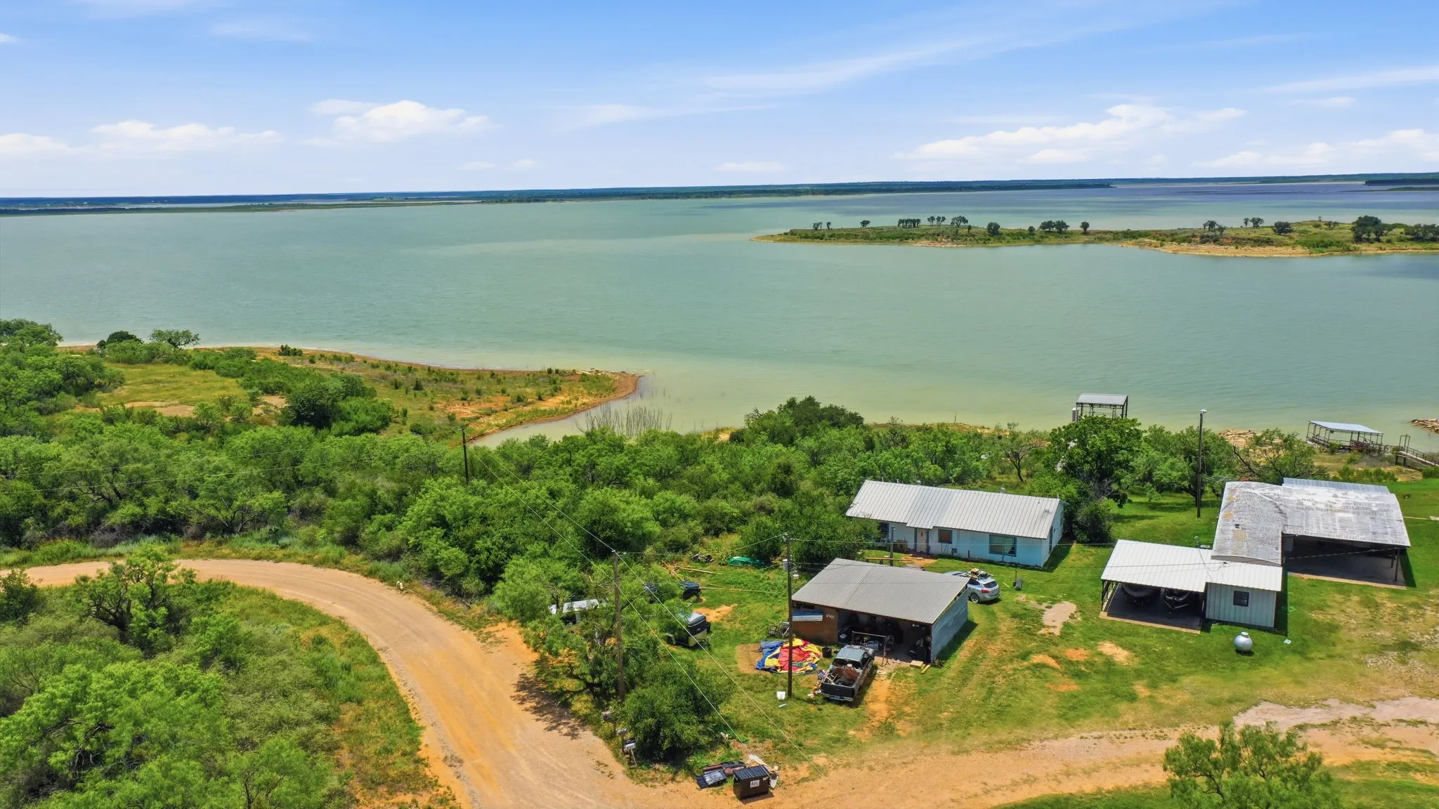 Single Family Residence For Sale in Stephens County , 6401 Private Road 2742, Breckenridge, Texas 76424, 2 Bedroom, 2 Bathroom, Garage spaces, 1,392 Sqft, built in 0, mls#21396519, Real Estate Agent in Breckenridge, Homes For Sale in Stephens county, Homes For Sale in Breckenridge, Realtor in Breckenridge Texas, Real Estate Brokerage Independent Realty Texas, Luminita Cordes Realtor
