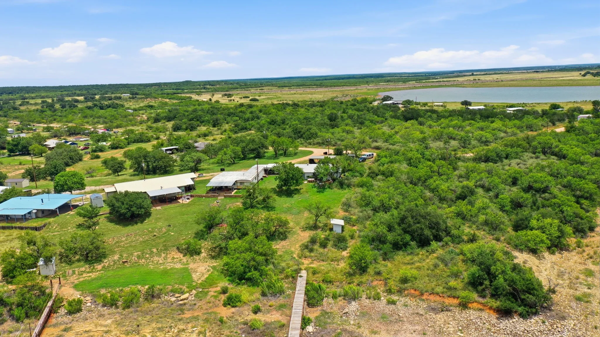 Single Family Residence For Sale in Stephens County , 6401 Private Road 2742, Breckenridge, Texas 76424, 2 Bedroom, 2 Bathroom, Garage spaces, 1,392 Sqft, built in 0, mls#21396519, Real Estate Agent in Breckenridge, Homes For Sale in Stephens county, Homes For Sale in Breckenridge, Realtor in Breckenridge Texas, Real Estate Brokerage Independent Realty Texas, Luminita Cordes Realtor