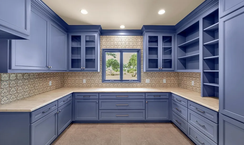 Single Family Residence For Sale in Burnet County , 3989 Sunset Cliff Road, Burnet, Texas 78611, 3 Bedroom, 3 Bathroom, 2 Garage spaces, 3,921 Sqft, built in 2021, mls#21390633, Real Estate Agent in Burnet, Homes For Sale in Burnet county, Homes For Sale in Burnet, Realtor in Burnet Texas, Real Estate Brokerage Independent Realty Texas, Luminita Cordes Realtor