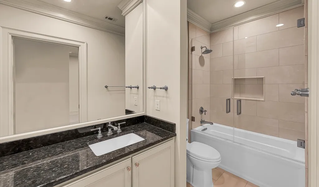 Single Family Residence For Sale in Burnet County , 3989 Sunset Cliff Road, Burnet, Texas 78611, 3 Bedroom, 3 Bathroom, 2 Garage spaces, 3,921 Sqft, built in 2021, mls#21390633, Real Estate Agent in Burnet, Homes For Sale in Burnet county, Homes For Sale in Burnet, Realtor in Burnet Texas, Real Estate Brokerage Independent Realty Texas, Luminita Cordes Realtor