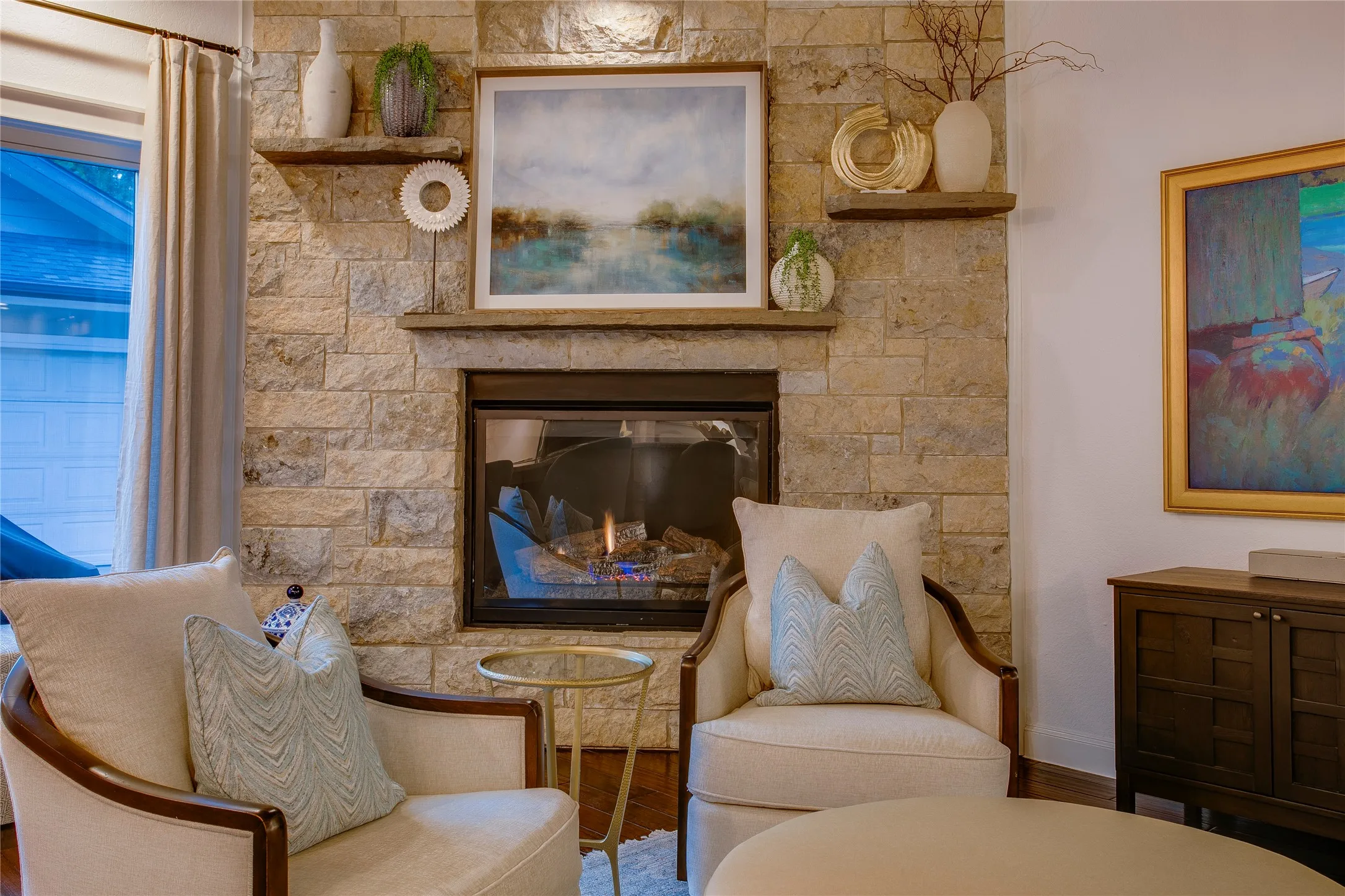 Single Family Residence For Sale in Dallas County , 9431 Hobart Street, Dallas, Texas 75218, 4 Bedroom, 2 Bathroom, 2 Garage spaces, 2,436 Sqft, built in 2014, mls#21392649, Real Estate Agent in Dallas, Homes For Sale in Dallas county, Homes For Sale in Dallas, Realtor in Dallas Texas, Real Estate Brokerage Independent Realty Texas, Luminita Cordes Realtor