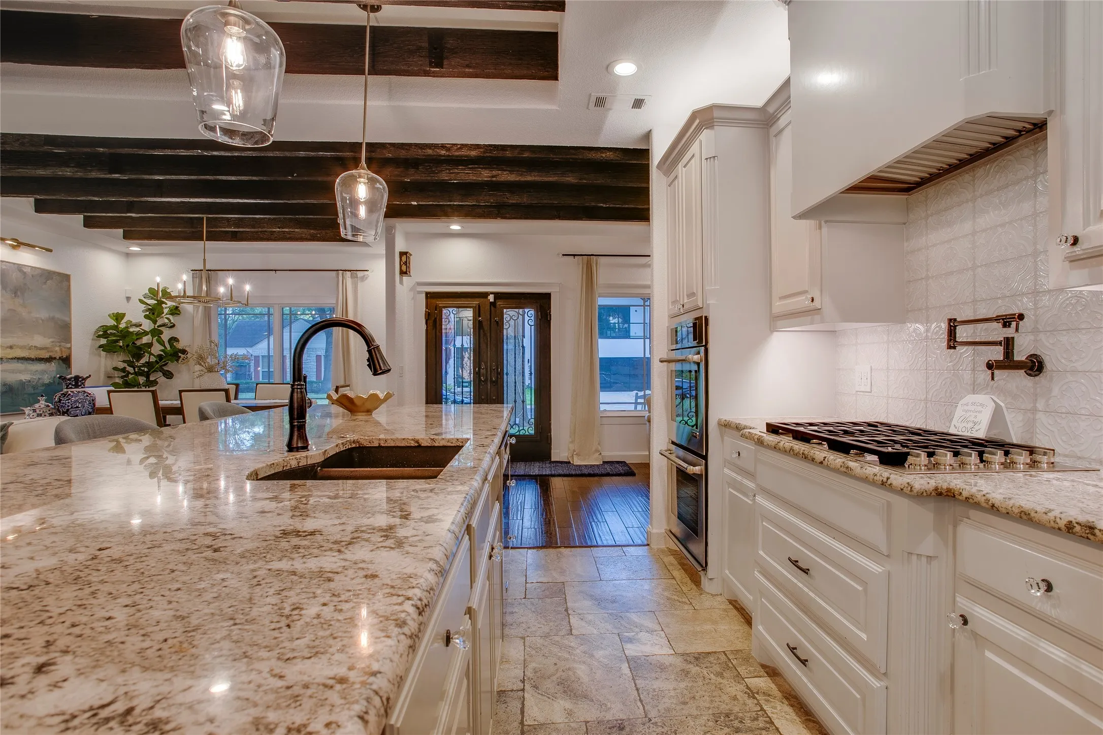 Single Family Residence For Sale in Dallas County , 9431 Hobart Street, Dallas, Texas 75218, 4 Bedroom, 2 Bathroom, 2 Garage spaces, 2,436 Sqft, built in 2014, mls#21392649, Real Estate Agent in Dallas, Homes For Sale in Dallas county, Homes For Sale in Dallas, Realtor in Dallas Texas, Real Estate Brokerage Independent Realty Texas, Luminita Cordes Realtor