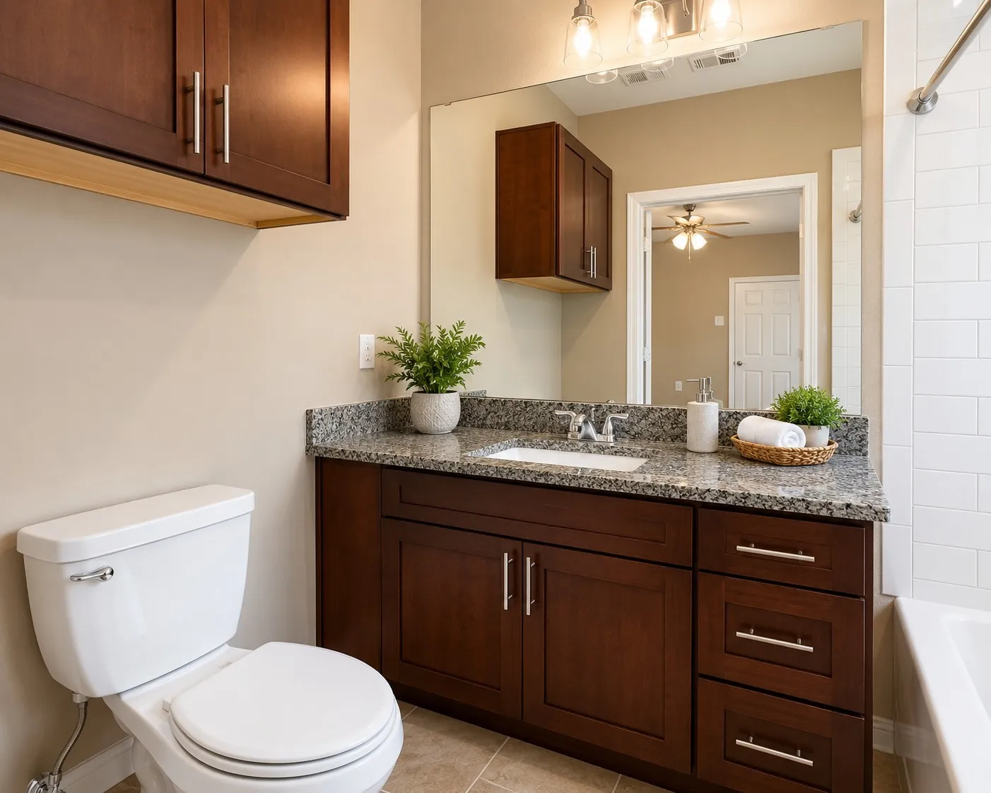 Single Family Residence For Rent in Fannin County , 719 E 6th Street, Bonham, Texas 75418, 3 Bedroom, 3 Bathroom, Garage spaces, 1,791 Sqft, built in 2019, mls#21396516, Real Estate Agent in Bonham, Homes For Rent in Fannin county, Homes For Rent in Bonham, Realtor in Bonham Texas, Real Estate Brokerage Independent Realty Texas, Luminita Cordes Realtor