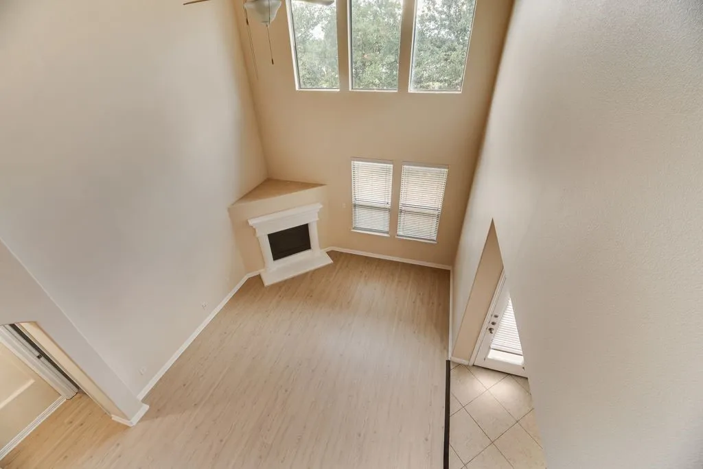 Single Family Residence For Rent in Dallas County , 415 San Marcos Drive, Irving, Texas 75039, 5 Bedroom, 4 Bathroom, 2 Garage spaces, 2,669 Sqft, built in 2012, mls#21396500, Real Estate Agent in Irving, Homes For Rent in Dallas county, Homes For Rent in Irving, Realtor in Irving Texas, Real Estate Brokerage Independent Realty Texas, Luminita Cordes Realtor