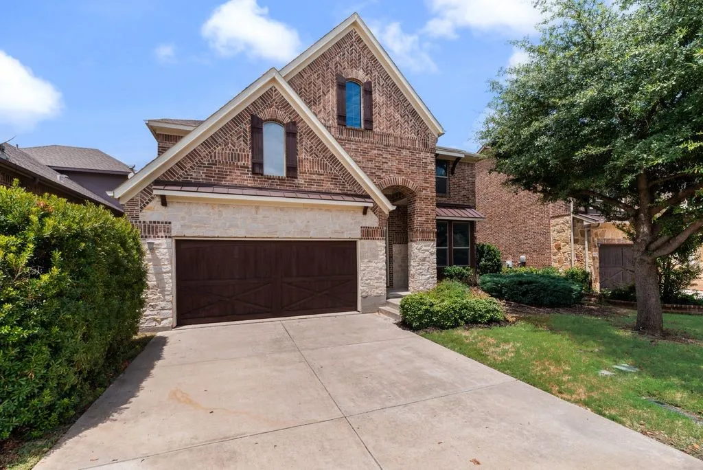 Single Family Residence For Rent in Dallas County , 415 San Marcos Drive, Irving, Texas 75039, 5 Bedroom, 4 Bathroom, 2 Garage spaces, 2,669 Sqft, built in 2012, mls#21396500, Real Estate Agent in Irving, Homes For Rent in Dallas county, Homes For Rent in Irving, Realtor in Irving Texas, Real Estate Brokerage Independent Realty Texas, Luminita Cordes Realtor