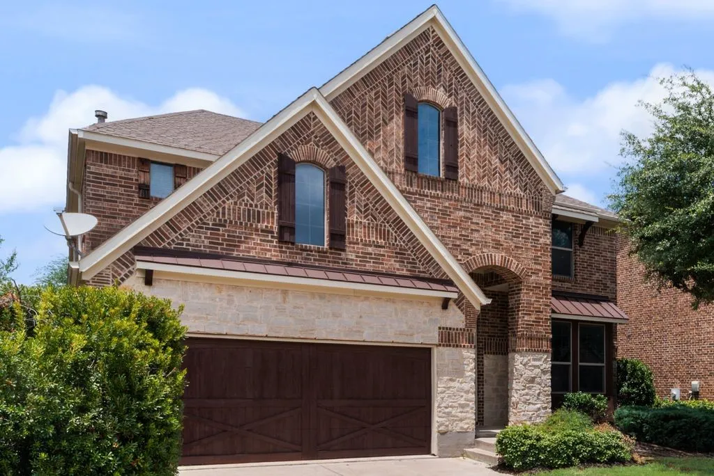 Single Family Residence For Rent in Dallas County , 415 San Marcos Drive, Irving, Texas 75039, 5 Bedroom, 4 Bathroom, 2 Garage spaces, 2,669 Sqft, built in 2012, mls#21396500, Real Estate Agent in Irving, Homes For Rent in Dallas county, Homes For Rent in Irving, Realtor in Irving Texas, Real Estate Brokerage Independent Realty Texas, Luminita Cordes Realtor