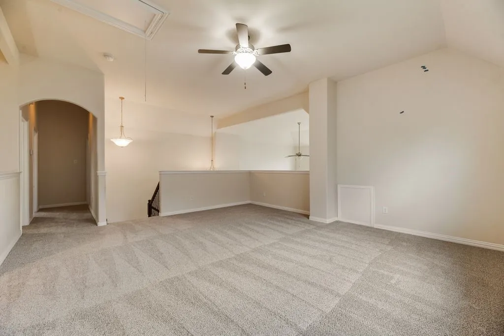 Single Family Residence For Rent in Dallas County , 415 San Marcos Drive, Irving, Texas 75039, 5 Bedroom, 4 Bathroom, 2 Garage spaces, 2,669 Sqft, built in 2012, mls#21396500, Real Estate Agent in Irving, Homes For Rent in Dallas county, Homes For Rent in Irving, Realtor in Irving Texas, Real Estate Brokerage Independent Realty Texas, Luminita Cordes Realtor
