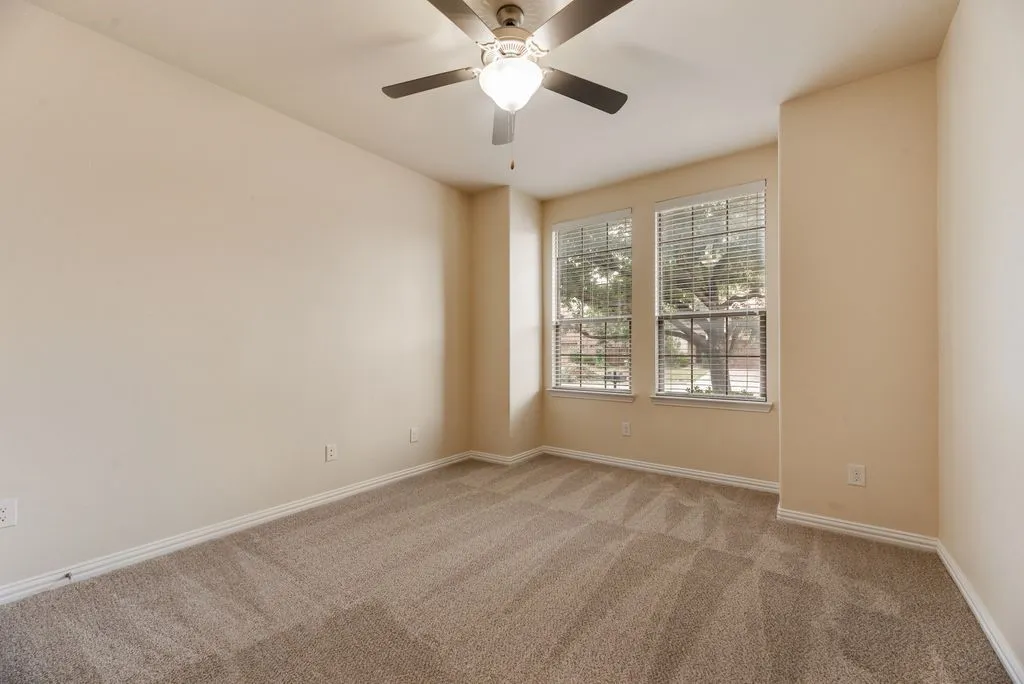 Single Family Residence For Rent in Dallas County , 415 San Marcos Drive, Irving, Texas 75039, 5 Bedroom, 4 Bathroom, 2 Garage spaces, 2,669 Sqft, built in 2012, mls#21396500, Real Estate Agent in Irving, Homes For Rent in Dallas county, Homes For Rent in Irving, Realtor in Irving Texas, Real Estate Brokerage Independent Realty Texas, Luminita Cordes Realtor