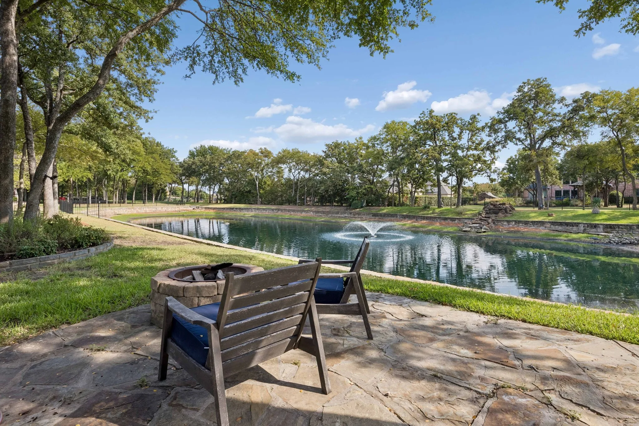 Single Family Residence For Sale in Denton County , 505 King Ranch Road, Southlake, Texas 76092, 5 Bedroom, 5 Bathroom, 3 Garage spaces, 6,568 Sqft, built in 2003, mls#21394903, Real Estate Agent in Southlake, Homes For Sale in Denton county, Homes For Sale in Southlake, Realtor in Southlake Texas, Real Estate Brokerage Independent Realty Texas, Luminita Cordes Realtor