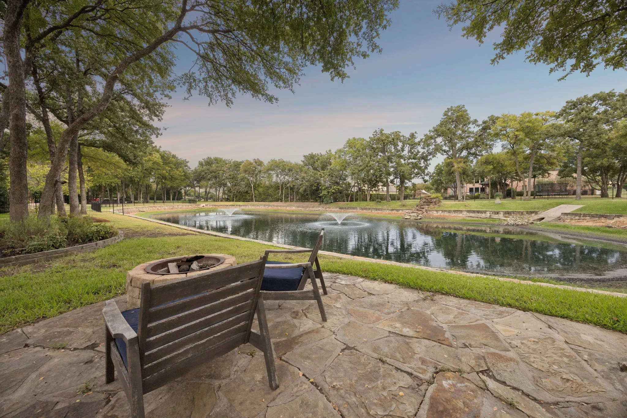 Single Family Residence For Sale in Denton County , 505 King Ranch Road, Southlake, Texas 76092, 5 Bedroom, 5 Bathroom, 3 Garage spaces, 6,568 Sqft, built in 2003, mls#21394903, Real Estate Agent in Southlake, Homes For Sale in Denton county, Homes For Sale in Southlake, Realtor in Southlake Texas, Real Estate Brokerage Independent Realty Texas, Luminita Cordes Realtor