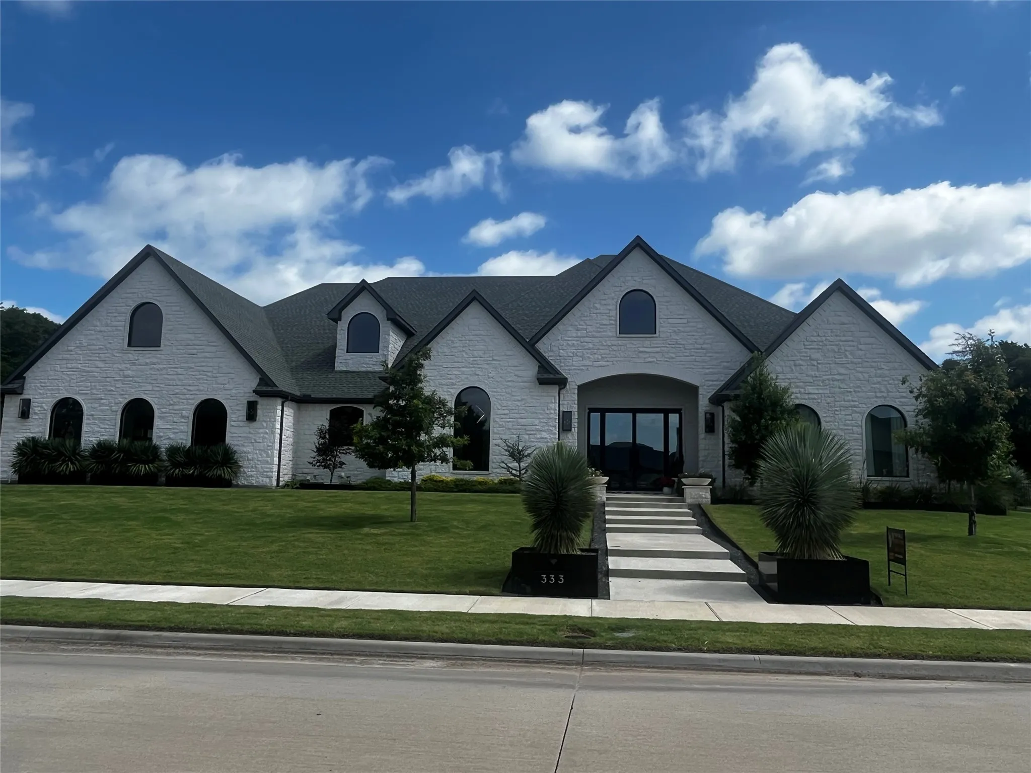 Single Family Residence For Sale