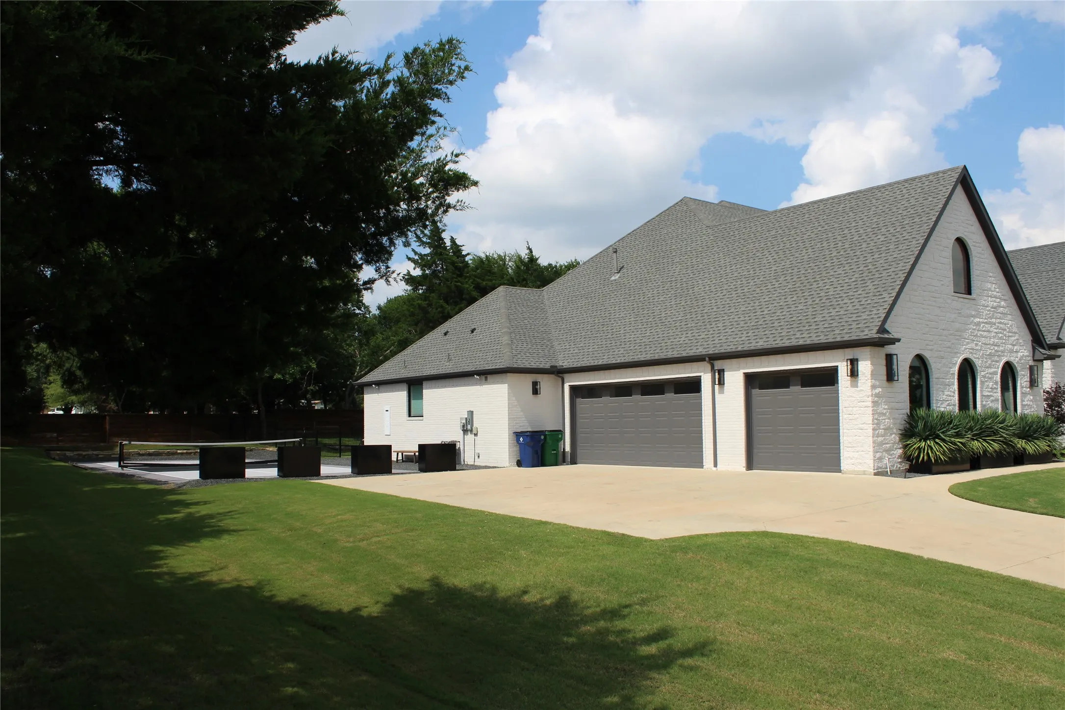 Single Family Residence For Sale in Rockwall County , 333 Renaissance Lane, Heath, Texas 75032, 4 Bedroom, 4 Bathroom, 3 Garage spaces, 5,509 Sqft, built in 2021, mls#21396533, Real Estate Agent in Heath, Homes For Sale in Rockwall county, Homes For Sale in Heath, Realtor in Heath Texas, Real Estate Brokerage Independent Realty Texas, Luminita Cordes Realtor