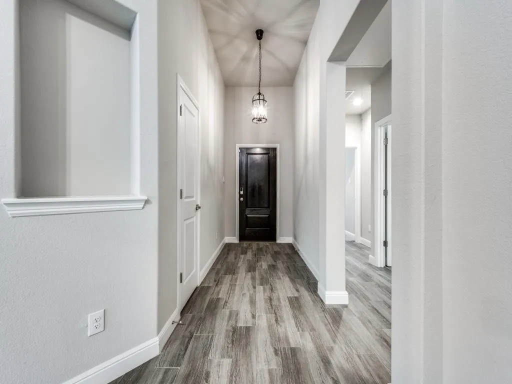 Single Family Residence For Sale in Denton County , 1316 Millerbird Way, Argyle, Texas 76226, 4 Bedroom, 2 Bathroom, 2 Garage spaces, 1,806 Sqft, built in 2021, mls#21395877, Real Estate Agent in Argyle, Homes For Sale in Denton county, Homes For Sale in Argyle, Realtor in Argyle Texas, Real Estate Brokerage Independent Realty Texas, Luminita Cordes Realtor