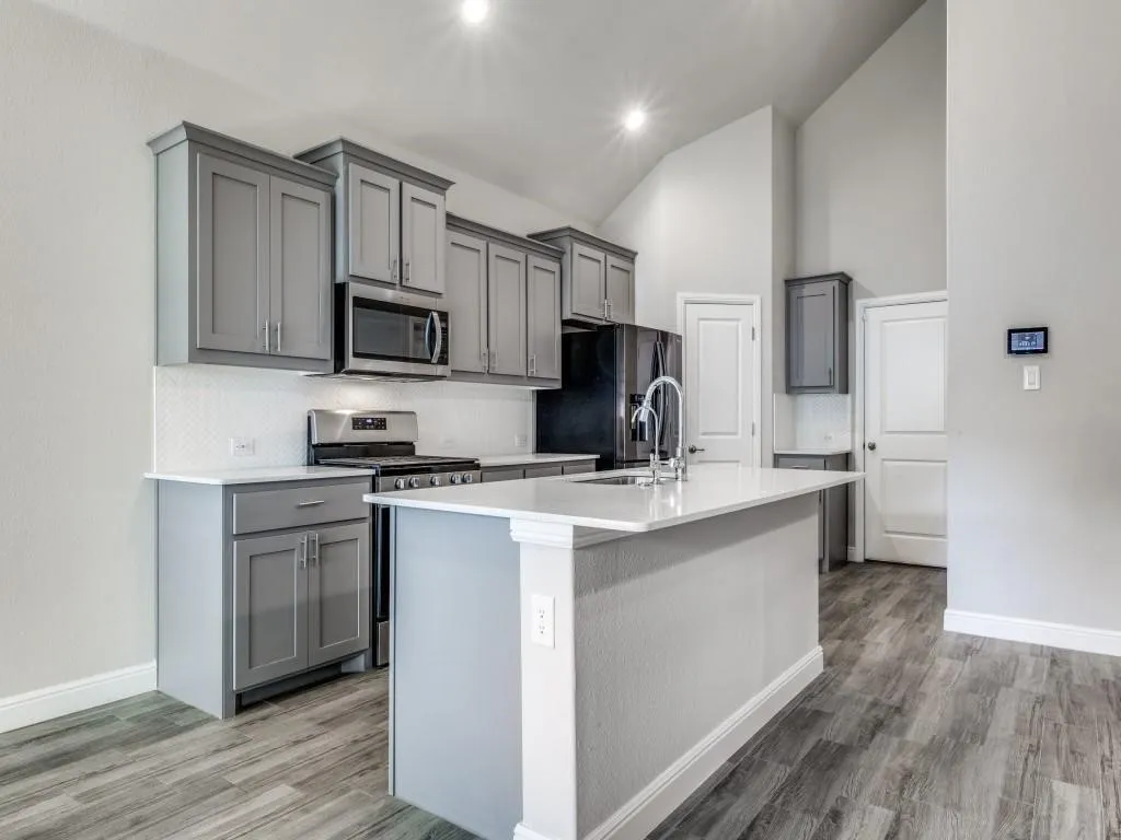 Single Family Residence For Sale in Denton County , 1316 Millerbird Way, Argyle, Texas 76226, 4 Bedroom, 2 Bathroom, 2 Garage spaces, 1,806 Sqft, built in 2021, mls#21395877, Real Estate Agent in Argyle, Homes For Sale in Denton county, Homes For Sale in Argyle, Realtor in Argyle Texas, Real Estate Brokerage Independent Realty Texas, Luminita Cordes Realtor