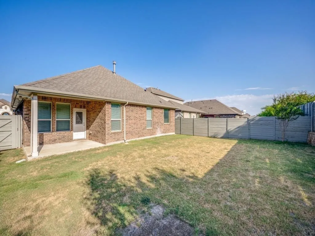 Single Family Residence For Sale in Denton County , 1316 Millerbird Way, Argyle, Texas 76226, 4 Bedroom, 2 Bathroom, 2 Garage spaces, 1,806 Sqft, built in 2021, mls#21395877, Real Estate Agent in Argyle, Homes For Sale in Denton county, Homes For Sale in Argyle, Realtor in Argyle Texas, Real Estate Brokerage Independent Realty Texas, Luminita Cordes Realtor