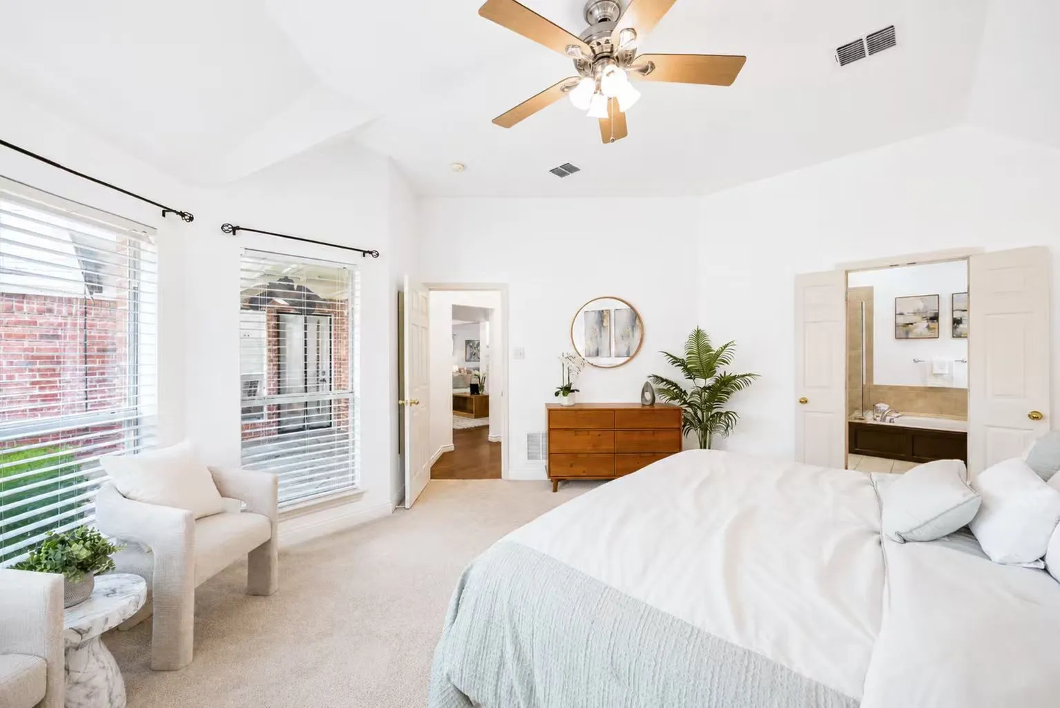 Single Family Residence For Rent in Collin County , 306 Fairfax Drive, Allen, Texas 75013, 4 Bedroom, 2 Bathroom, 2 Garage spaces, 2,182 Sqft, built in 1994, mls#21396542, Real Estate Agent in Allen, Homes For Rent in Collin county, Homes For Rent in Allen, Realtor in Allen Texas, Real Estate Brokerage Independent Realty Texas, Luminita Cordes Realtor