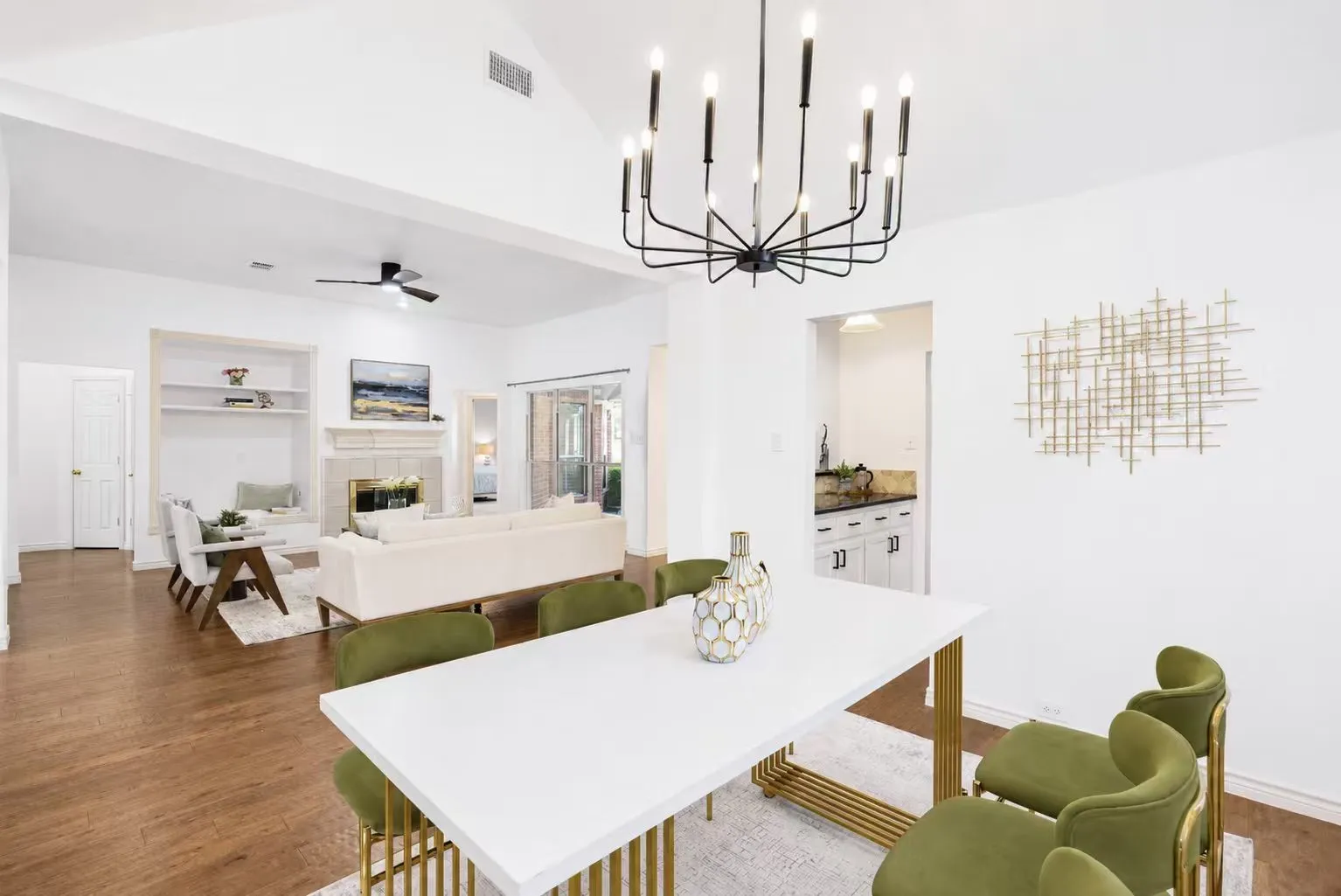 Single Family Residence For Rent in Collin County , 306 Fairfax Drive, Allen, Texas 75013, 4 Bedroom, 2 Bathroom, 2 Garage spaces, 2,182 Sqft, built in 1994, mls#21396542, Real Estate Agent in Allen, Homes For Rent in Collin county, Homes For Rent in Allen, Realtor in Allen Texas, Real Estate Brokerage Independent Realty Texas, Luminita Cordes Realtor