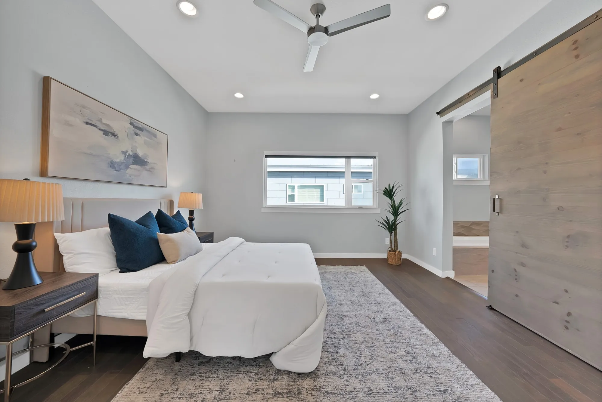 Townhouse For Rent in Dallas County , 4935 Zuma Court, Dallas, Texas 75206, 3 Bedroom, 4 Bathroom, 2 Garage spaces, 2,018 Sqft, built in 2015, mls#21396444, Real Estate Agent in Dallas, Homes For Rent in Dallas county, Homes For Rent in Dallas, Realtor in Dallas Texas, Real Estate Brokerage Independent Realty Texas, Luminita Cordes Realtor