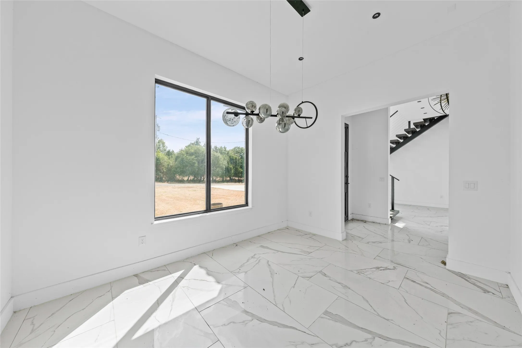 Single Family Residence For Sale in Bell County , 4997 Comanche Drive, Temple, Texas 76502, 3 Bedroom, 3 Bathroom, 2 Garage spaces, 3,881 Sqft, built in 2022, mls#21395411, Real Estate Agent in Temple, Homes For Sale in Bell county, Homes For Sale in Temple, Realtor in Temple Texas, Real Estate Brokerage Independent Realty Texas, Luminita Cordes Realtor
