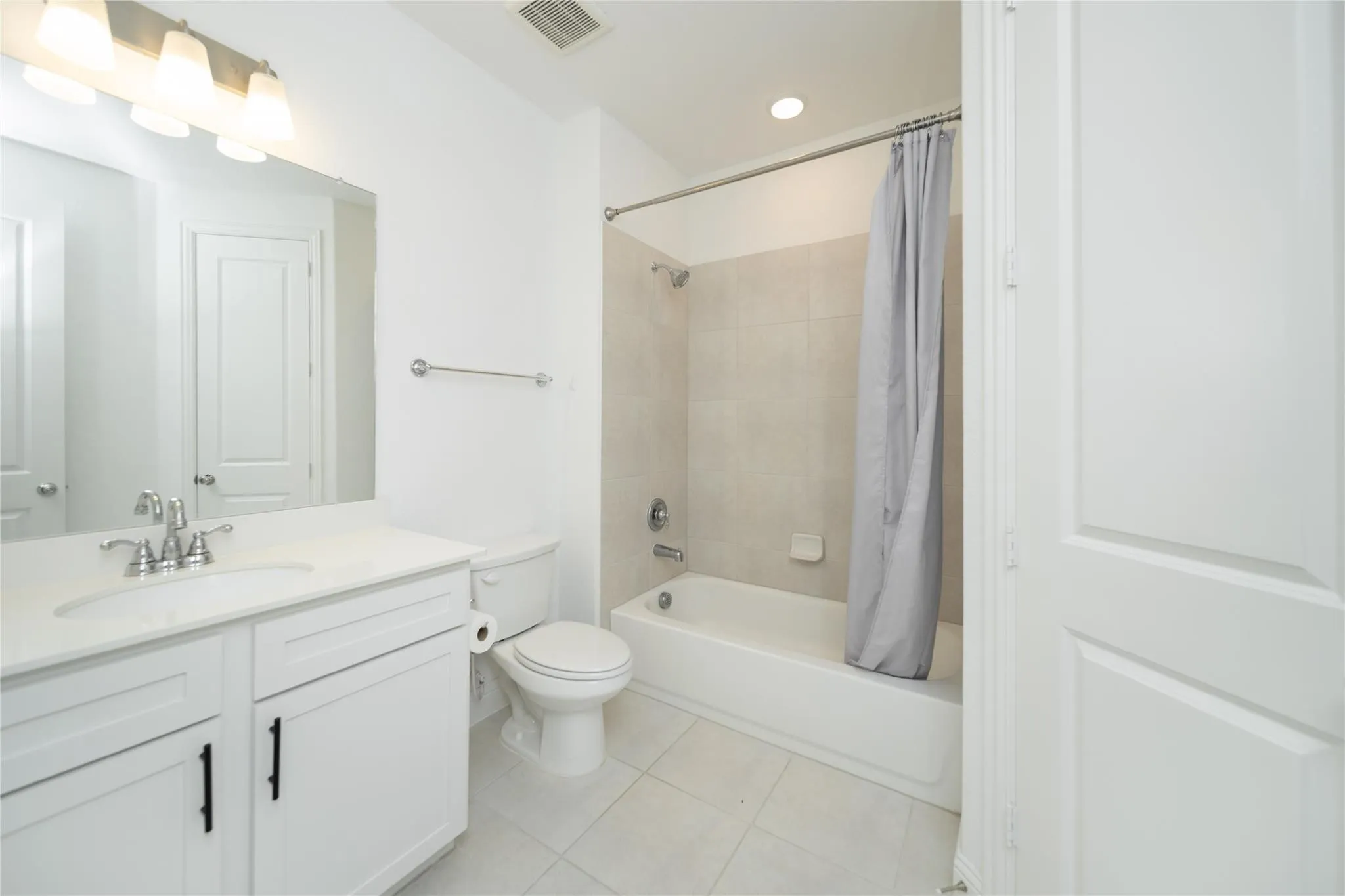 Single Family Residence For Rent in Collin County , 2568 Buckwheat, Frisco, Texas 75033, 4 Bedroom, 4 Bathroom, 2 Garage spaces, 3,366 Sqft, built in 2020, mls#21396559, Real Estate Agent in Frisco, Homes For Rent in Collin county, Homes For Rent in Frisco, Realtor in Frisco Texas, Real Estate Brokerage Independent Realty Texas, Luminita Cordes Realtor